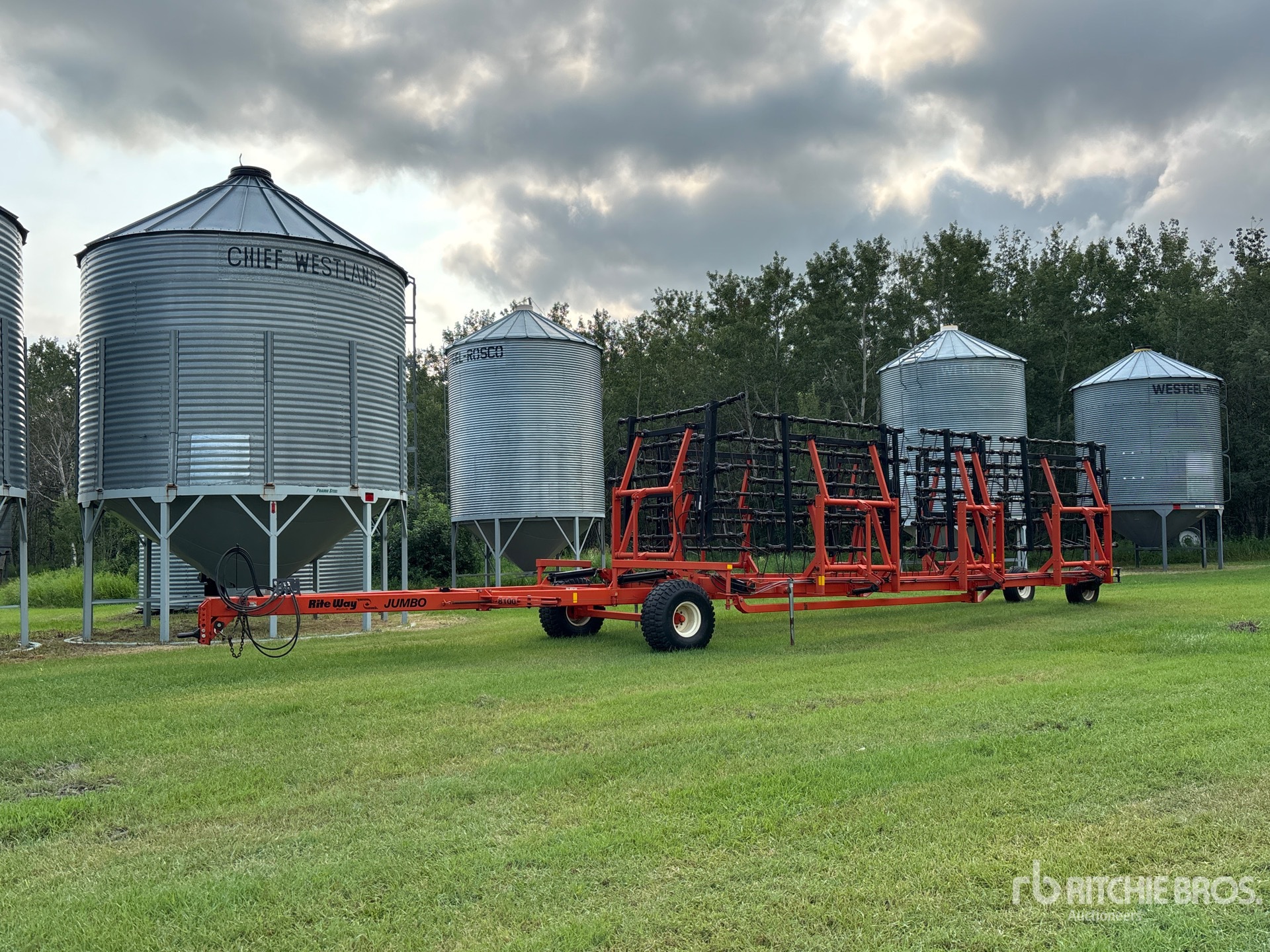 Photo of 2003 Riteway 8100