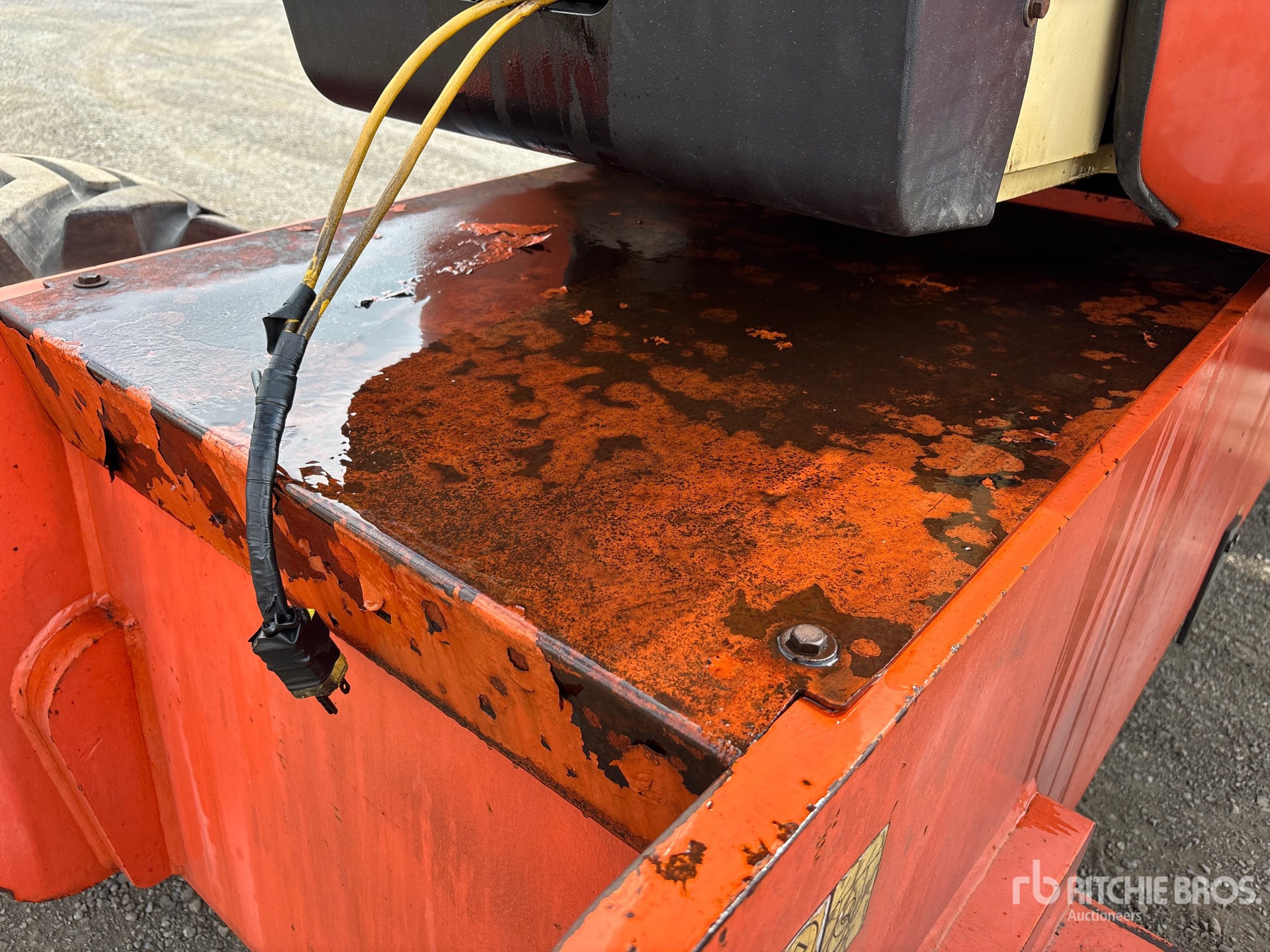 2003 JLG 800A