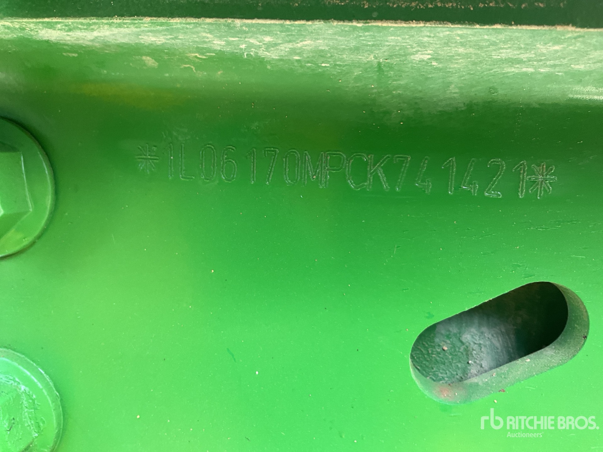 2013 John Deere 6170M