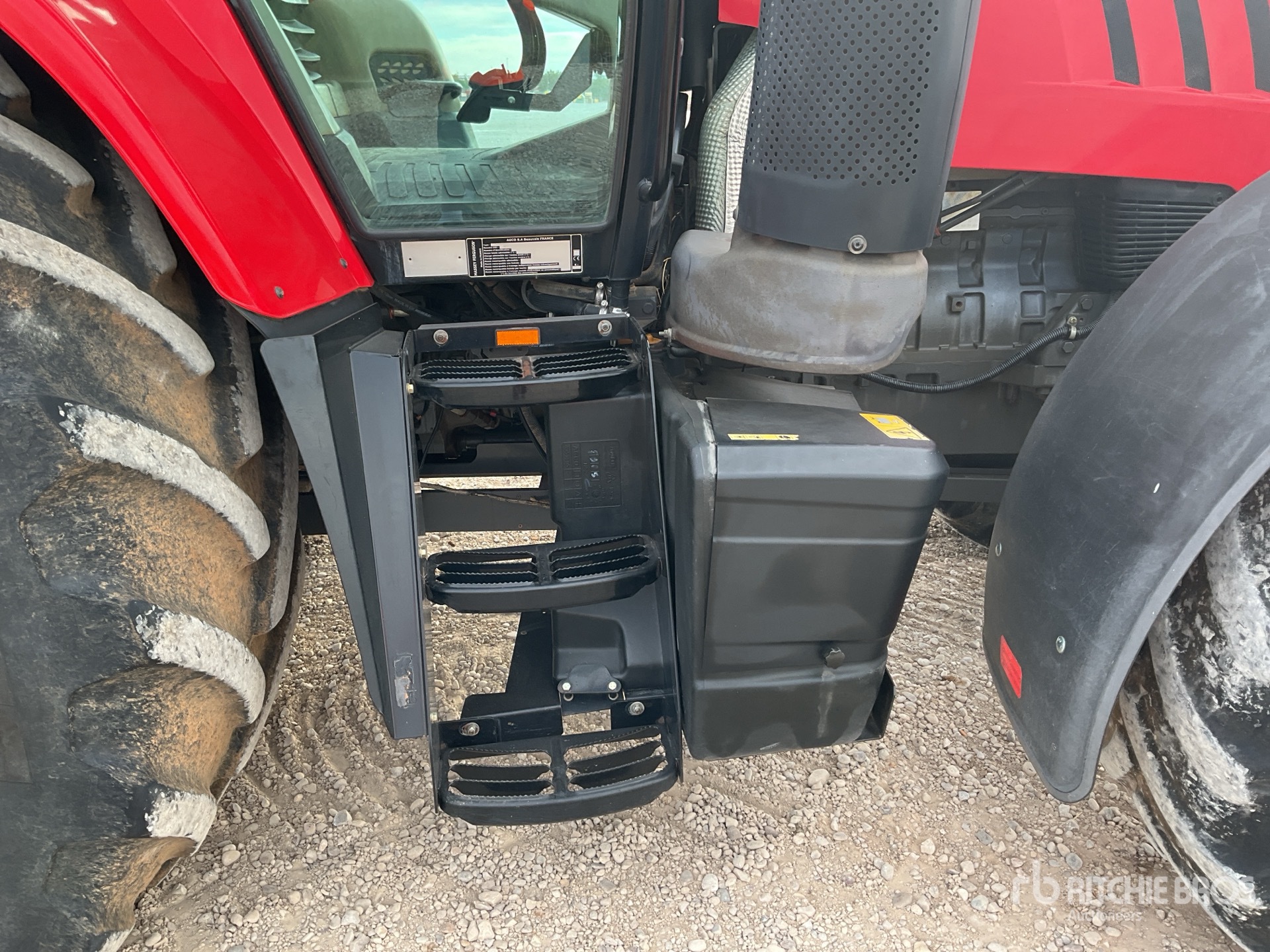 2014 Massey Ferguson MF 7618
