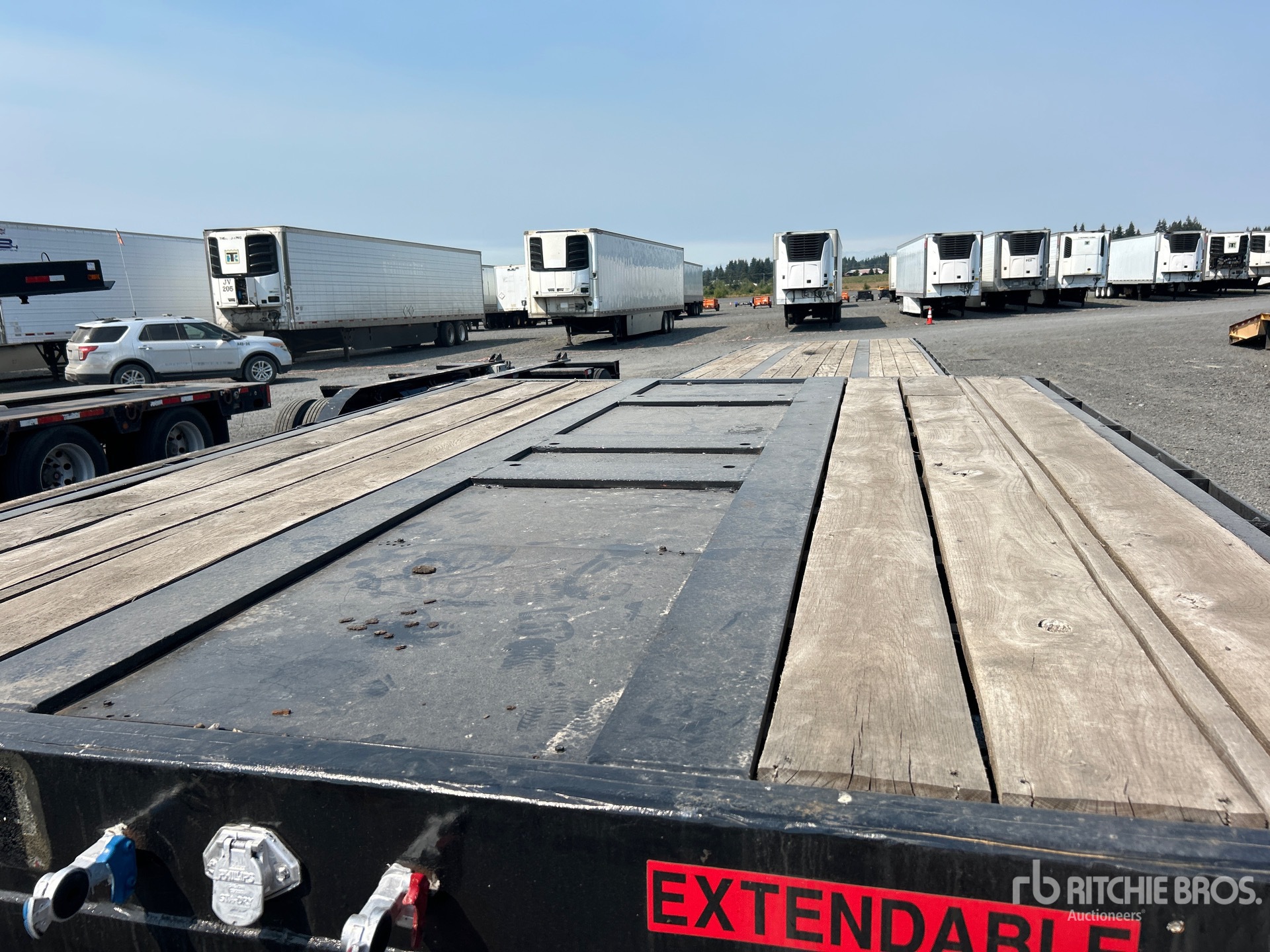 2004 Fontaine TRI/A 48 FT - 65 FT EXTENDABLE