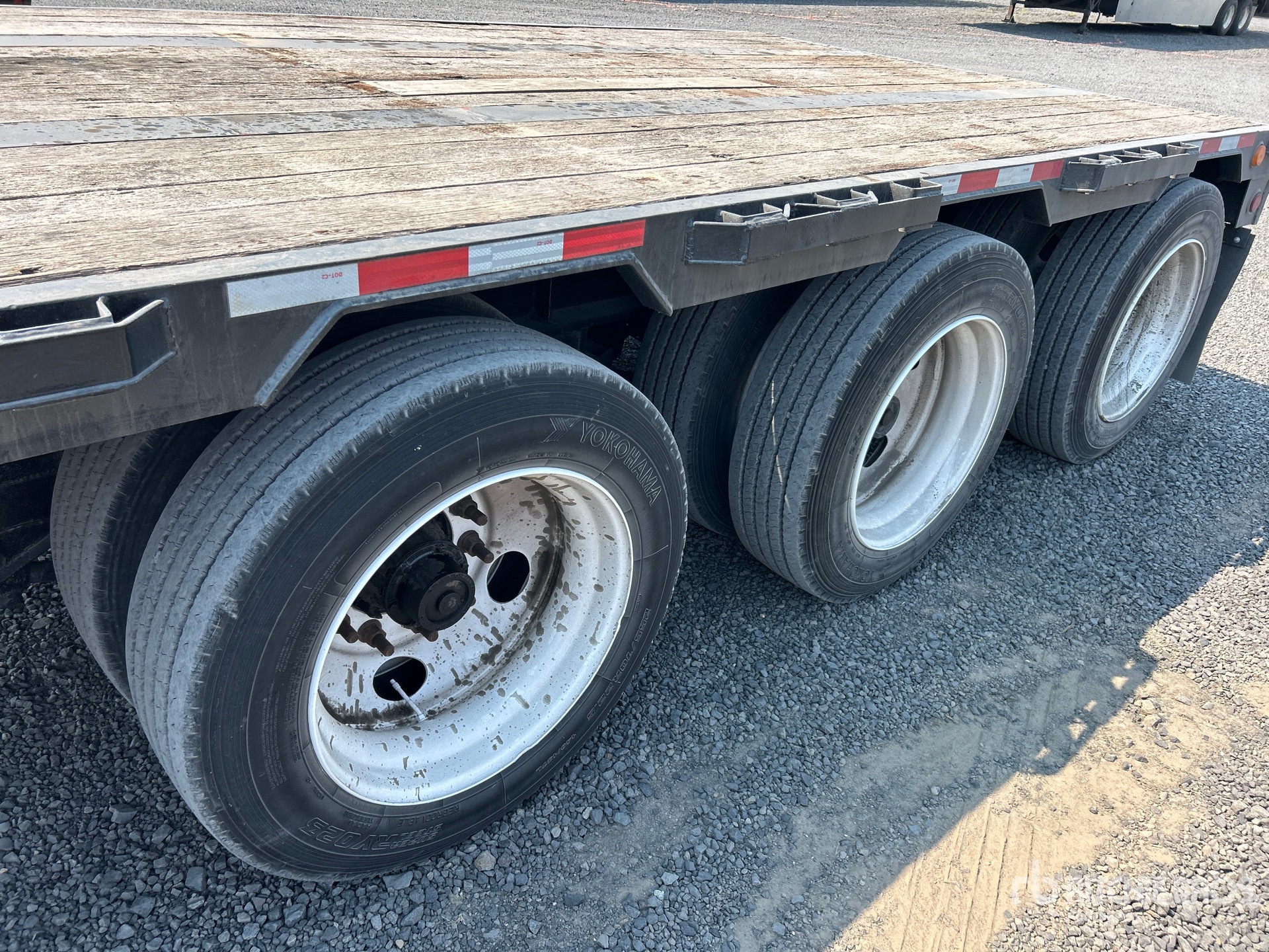 2004 Fontaine TRI/A 48 FT - 65 FT EXTENDABLE