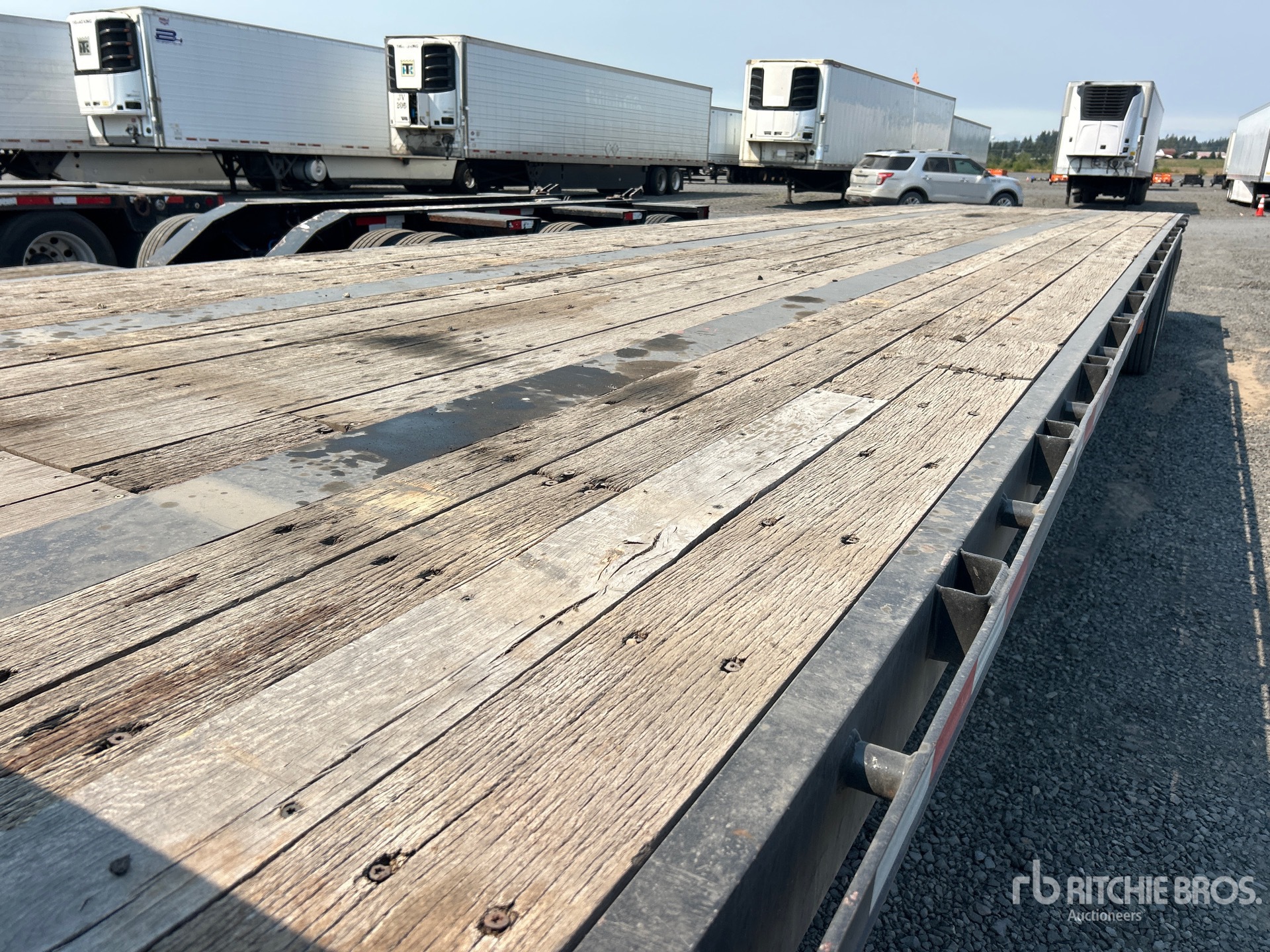 2004 Fontaine TRI/A 48 FT - 65 FT EXTENDABLE