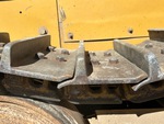 Undercarriage with Left Grouser Height