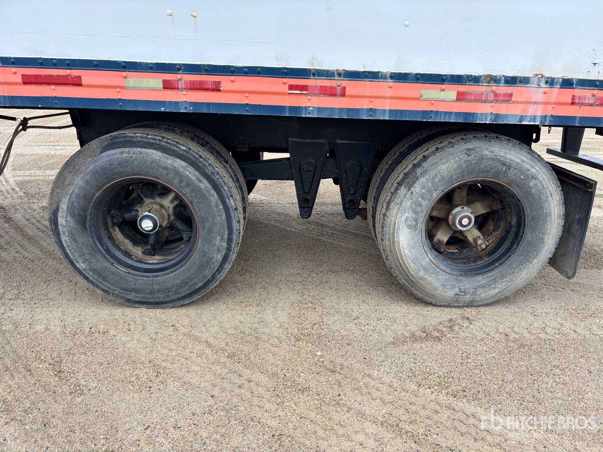 1983 Trailmobile STORAGE