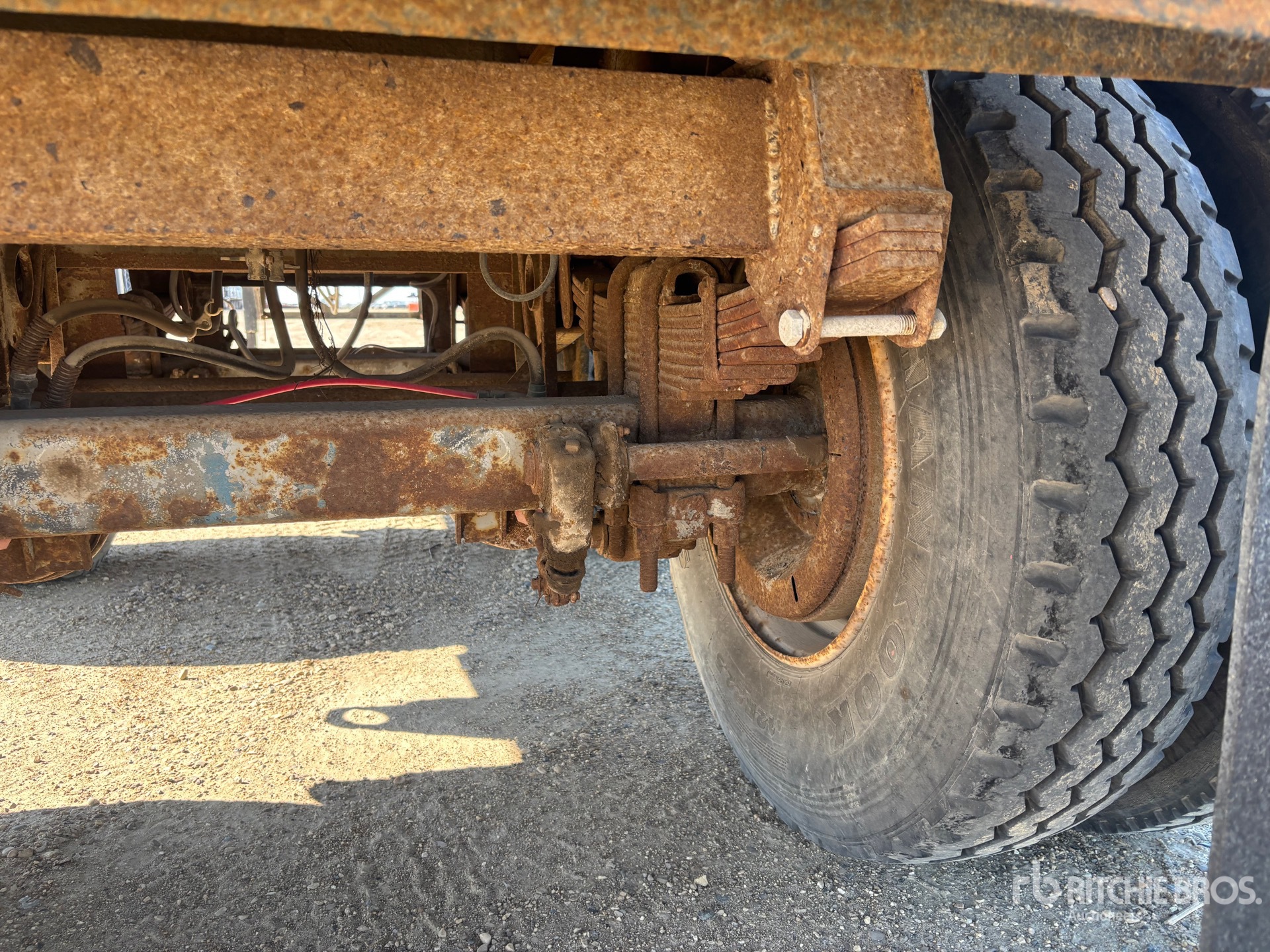 1981 Fruehauf 45 ft x 102 in T/A Storage