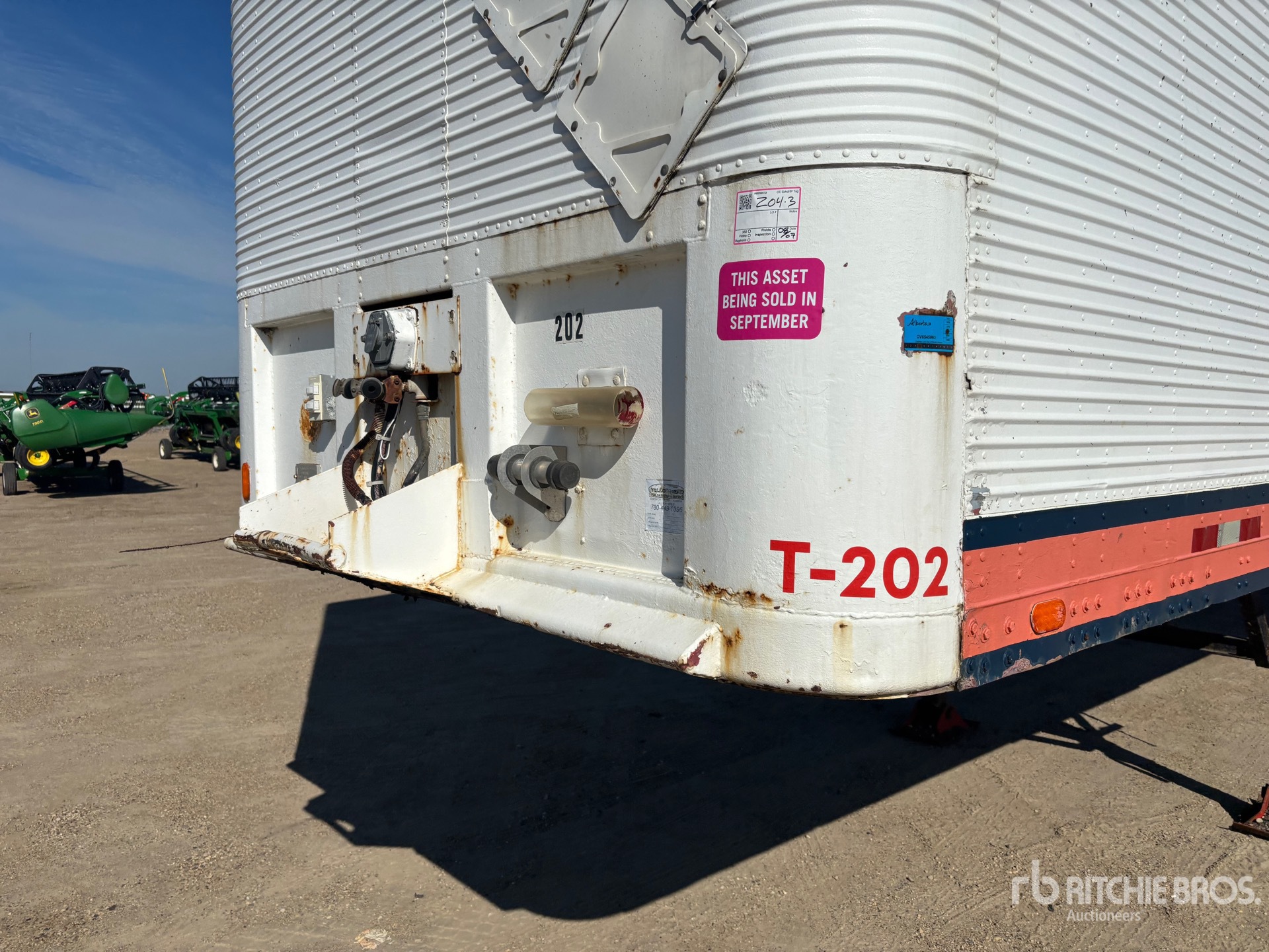 1981 Fruehauf 45 ft x 102 in T/A Storage