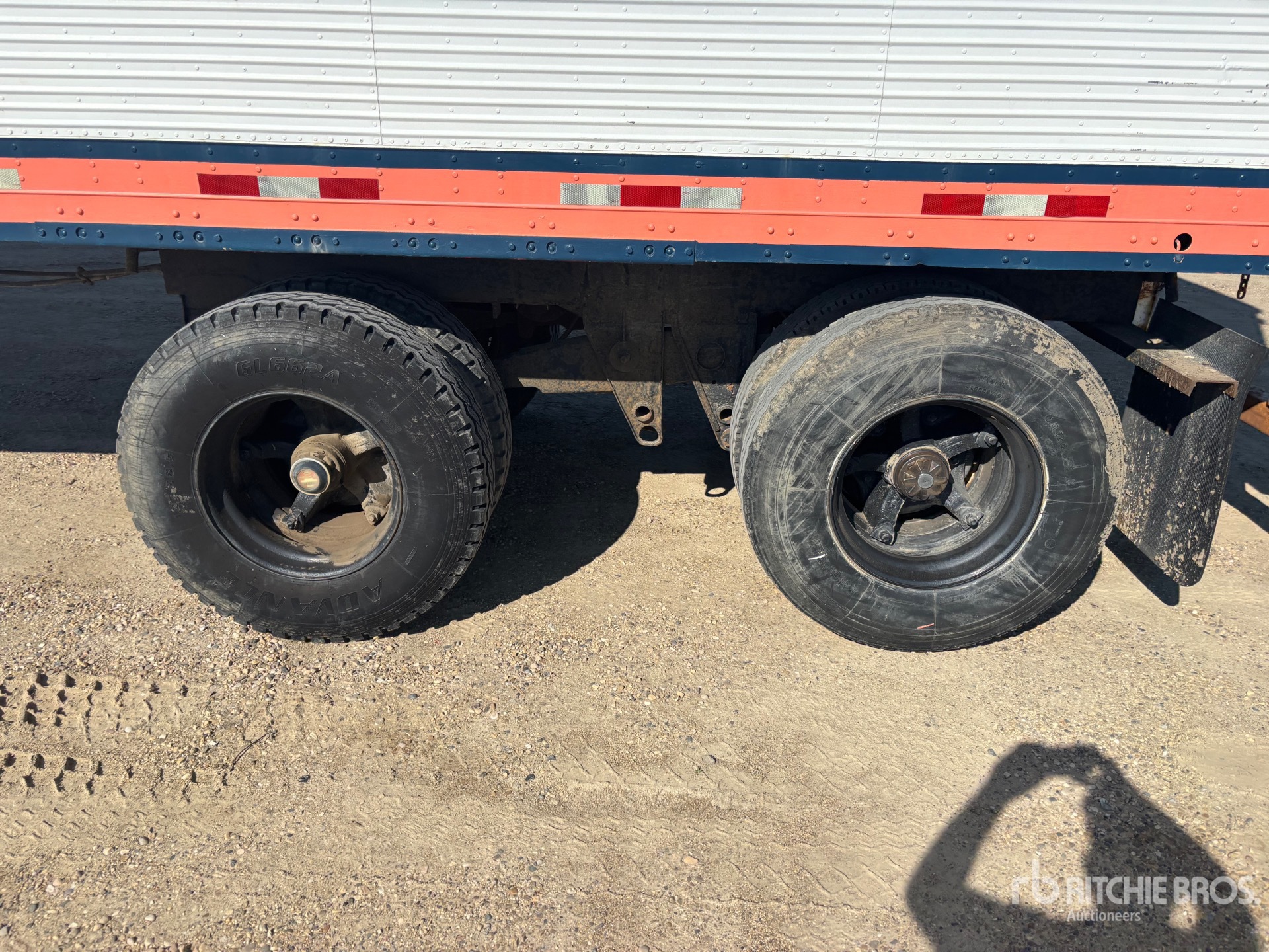 1981 Fruehauf 45 ft x 102 in T/A Storage