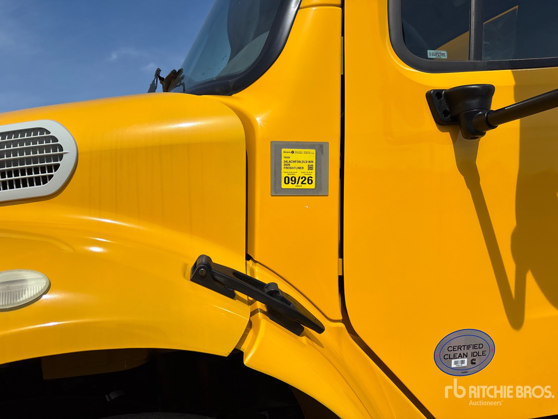 2020 Freightliner M2 106