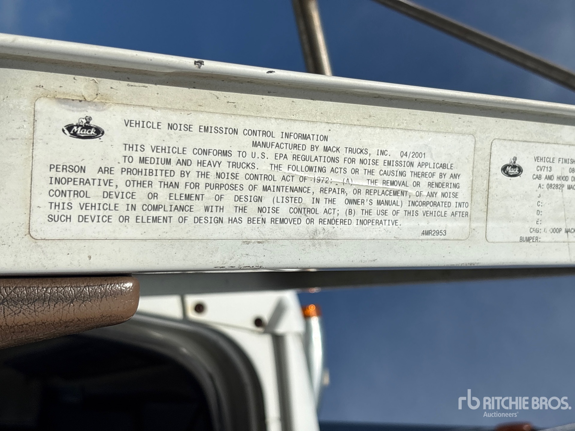 2002 Mack CV713 Granite