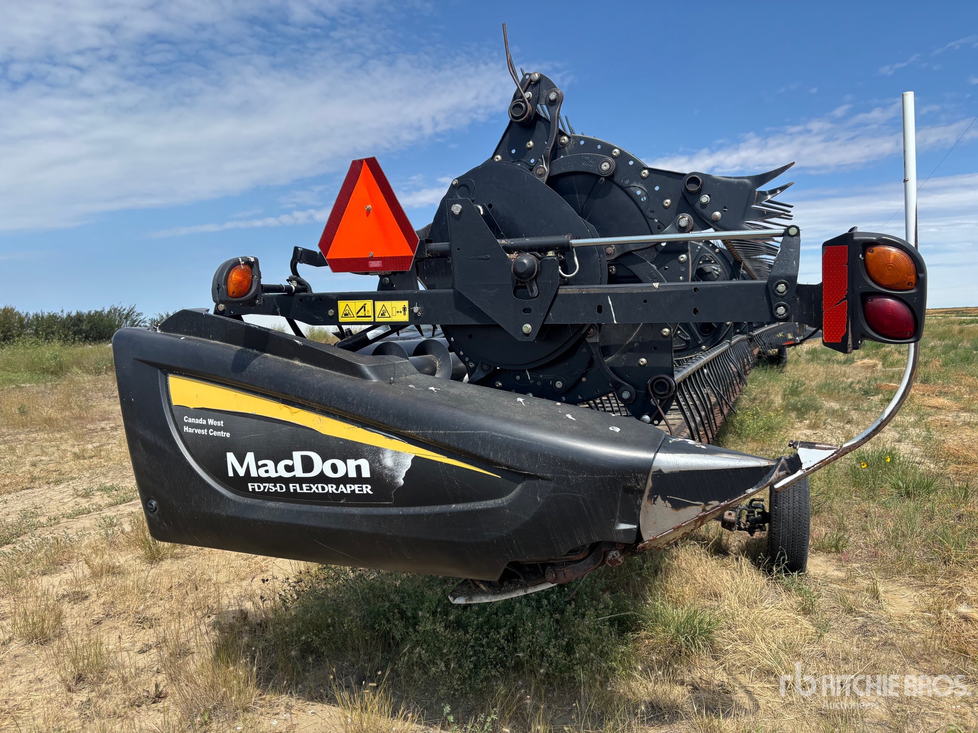 2016 Macdon 40 ft Flex Draper
