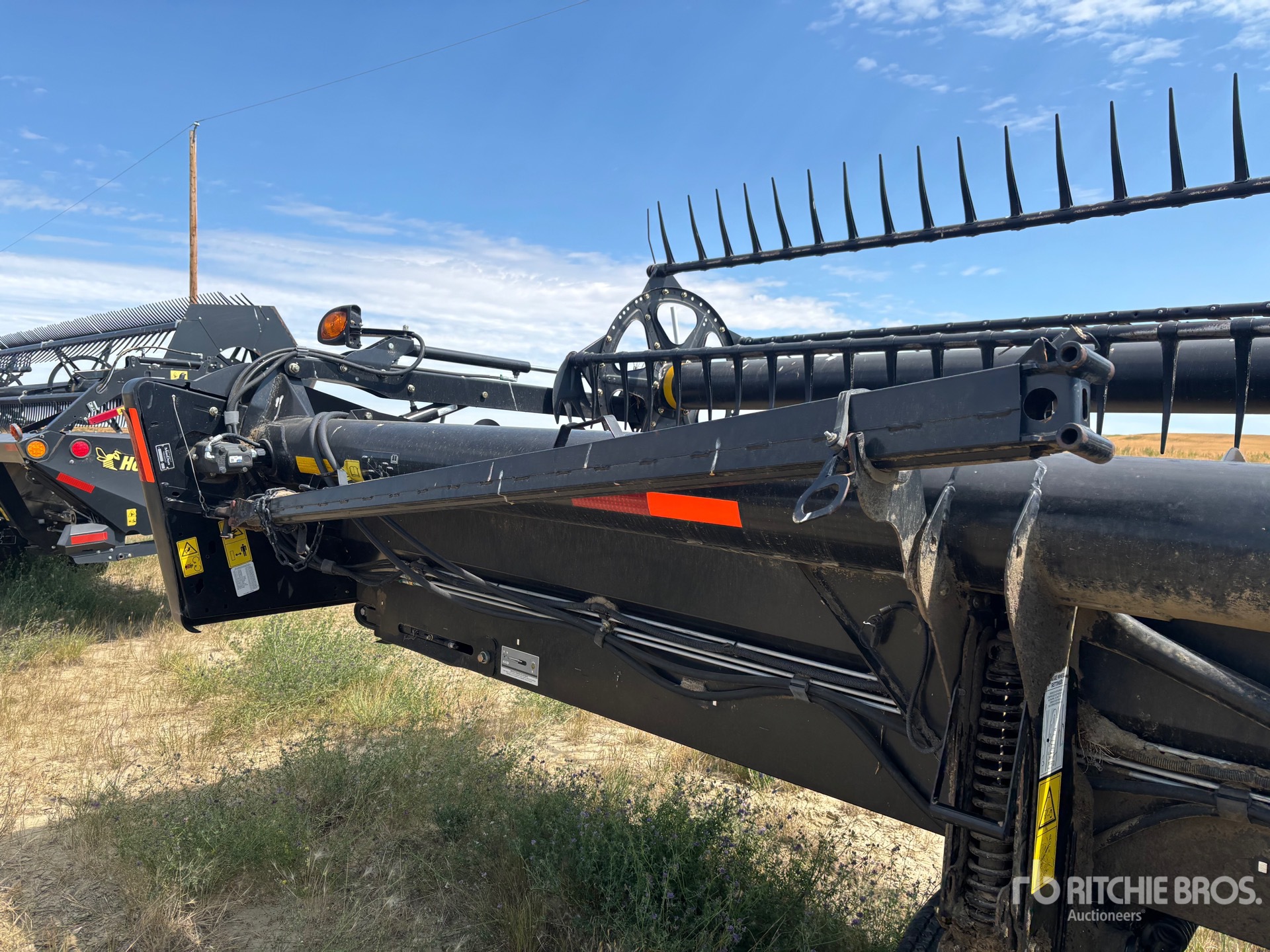 2016 Macdon 40 ft Flex Draper