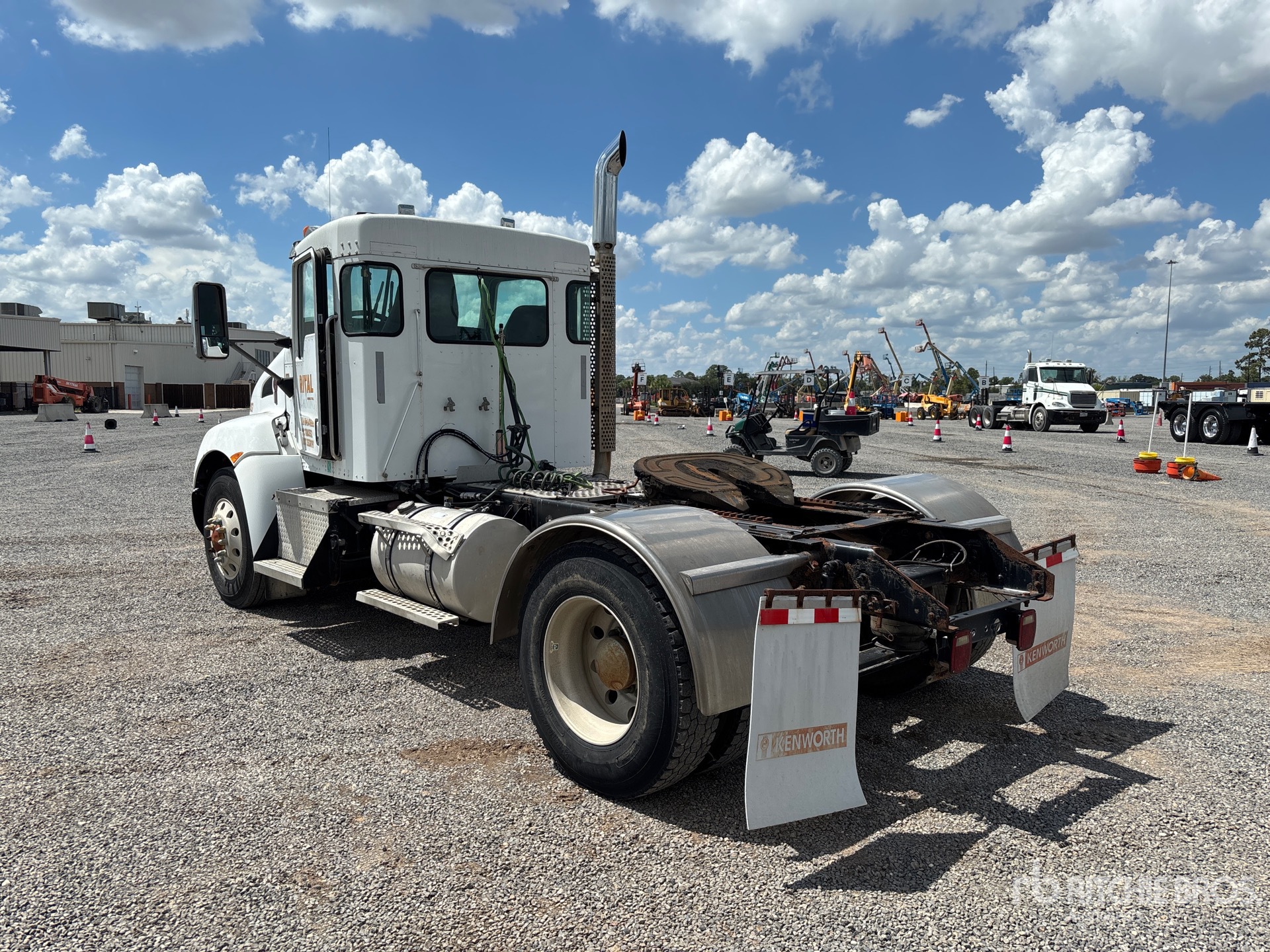 2009 Kenworth T370