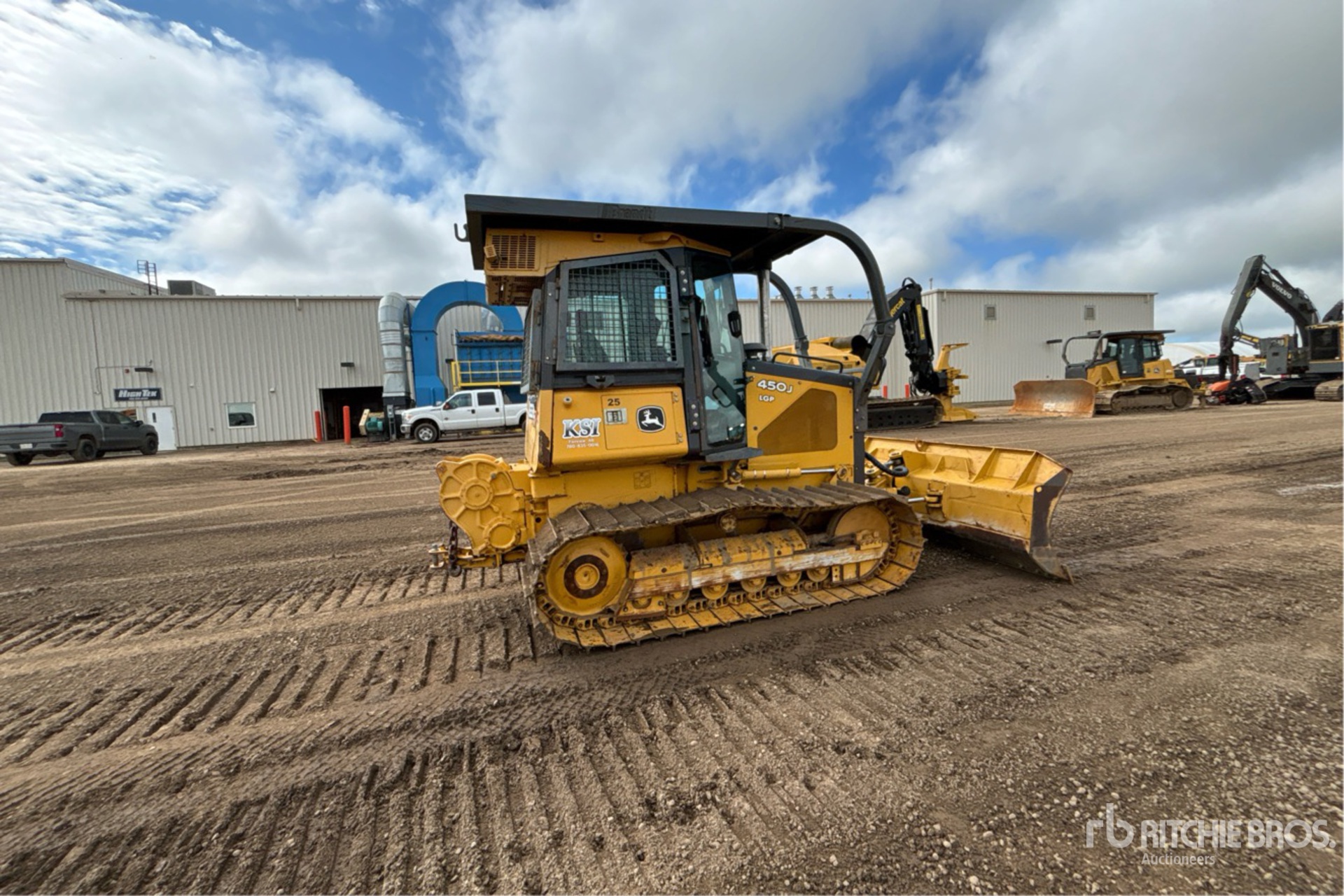 2006 John Deere 450JLGP