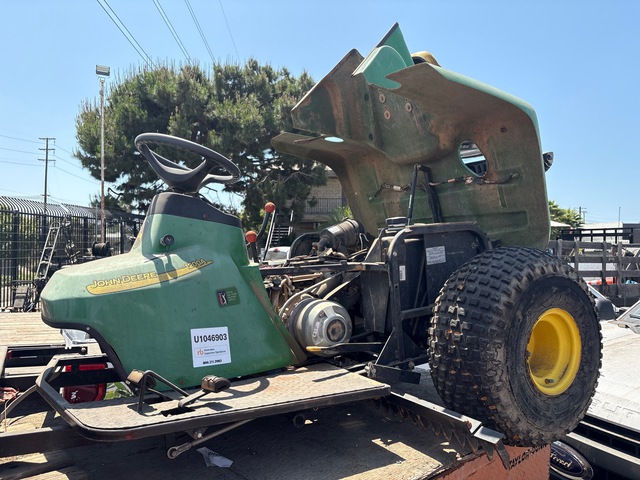 John Deere Bunker Rake