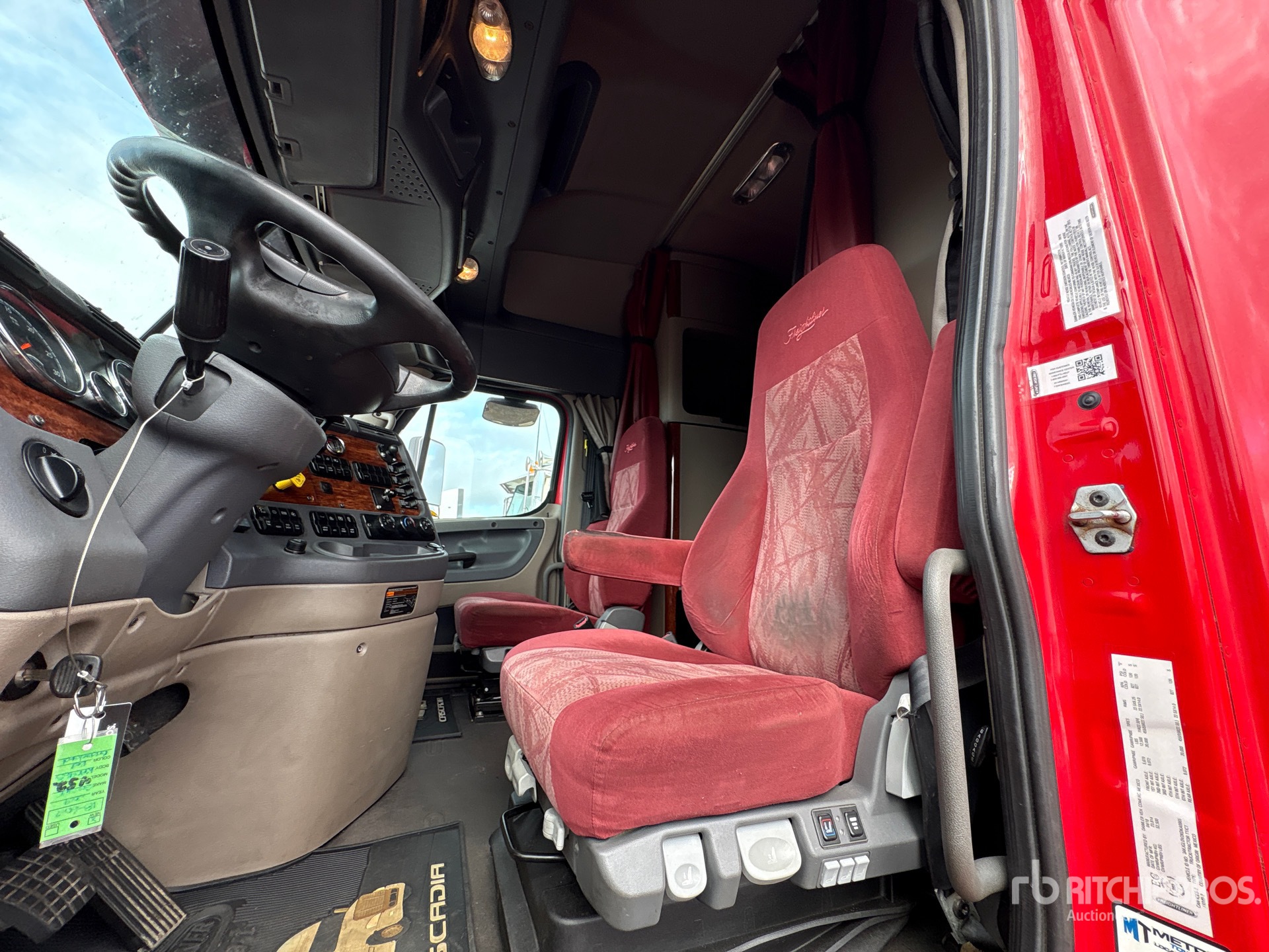2019 Freightliner CASCADIA 125