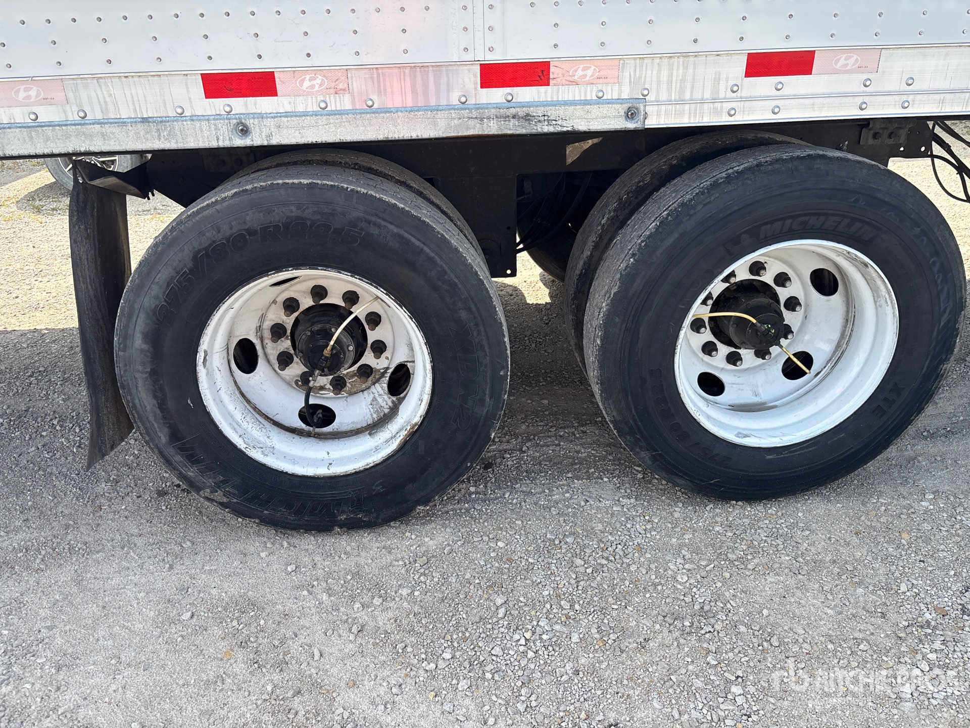 2023 Hyundai VC2530152-AJS