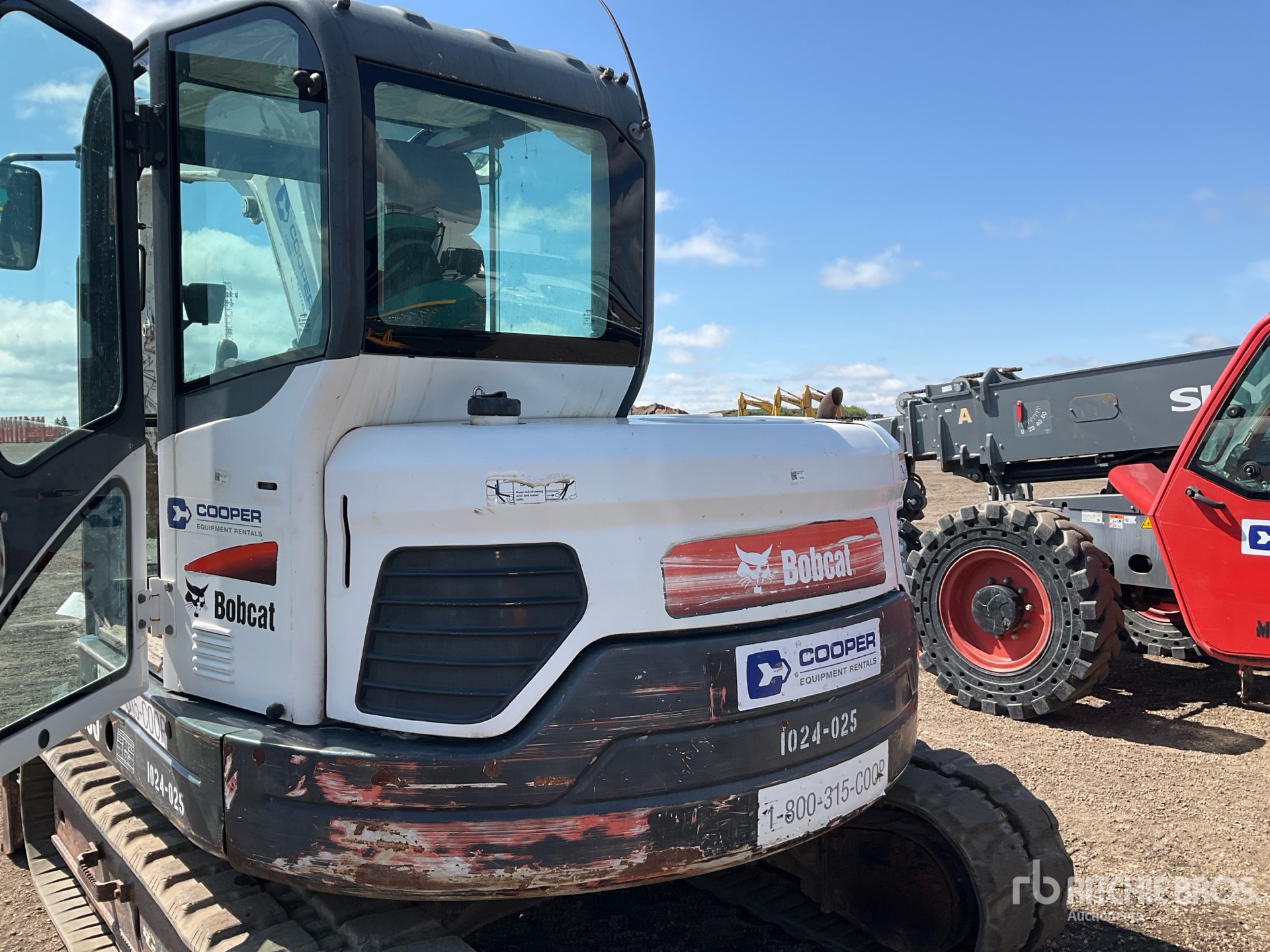 2016 Bobcat E85