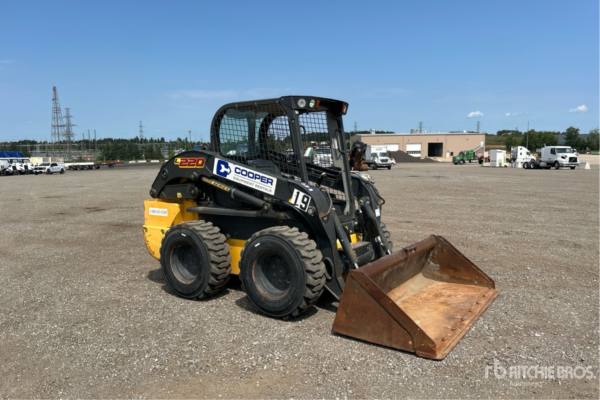 2018 New Holland L220