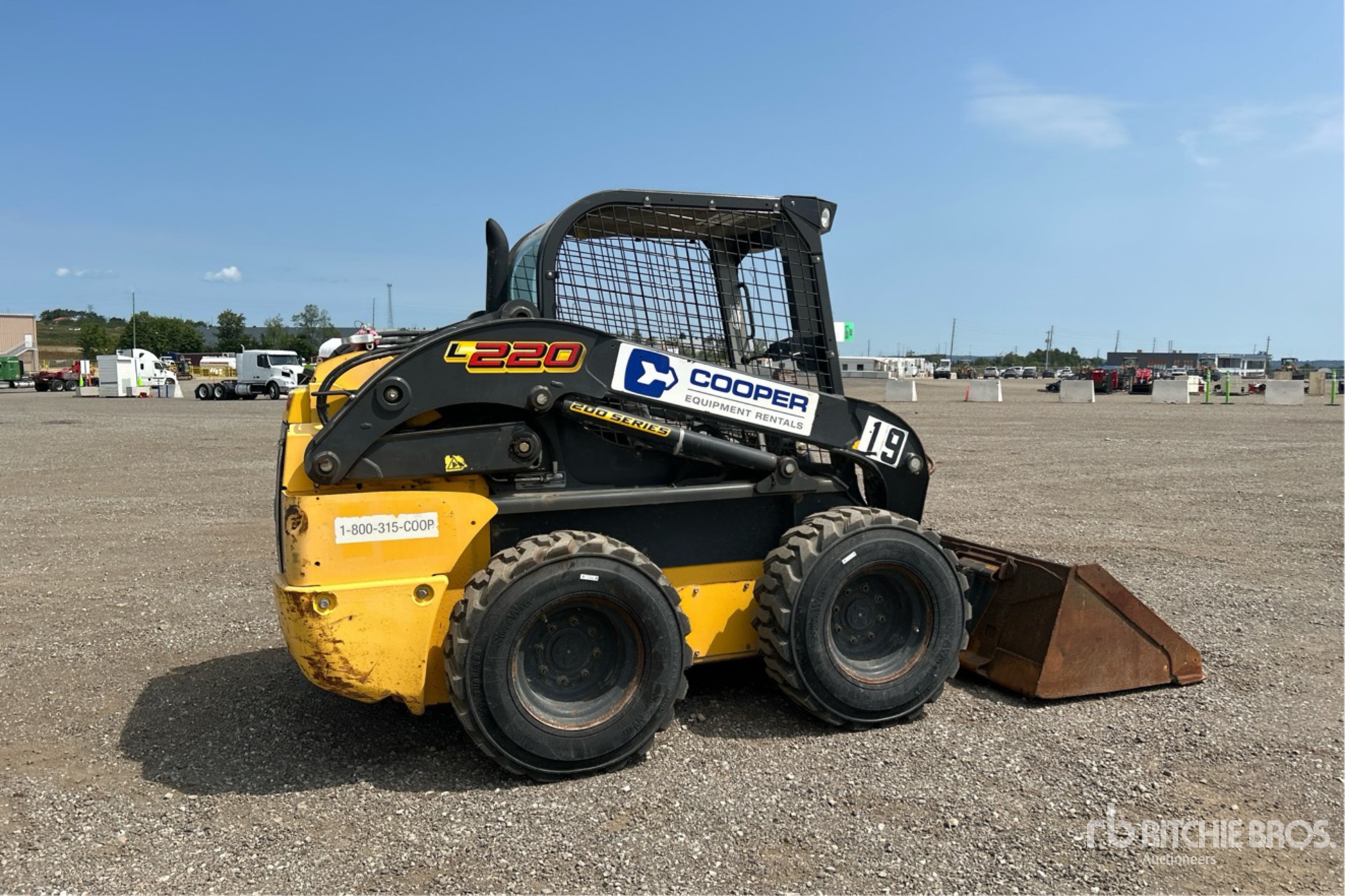2018 New Holland L220