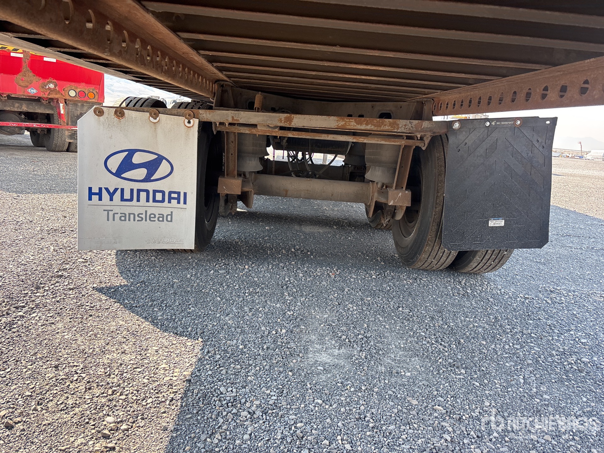 2017 Hyundai 53 ft x 96 in T/A