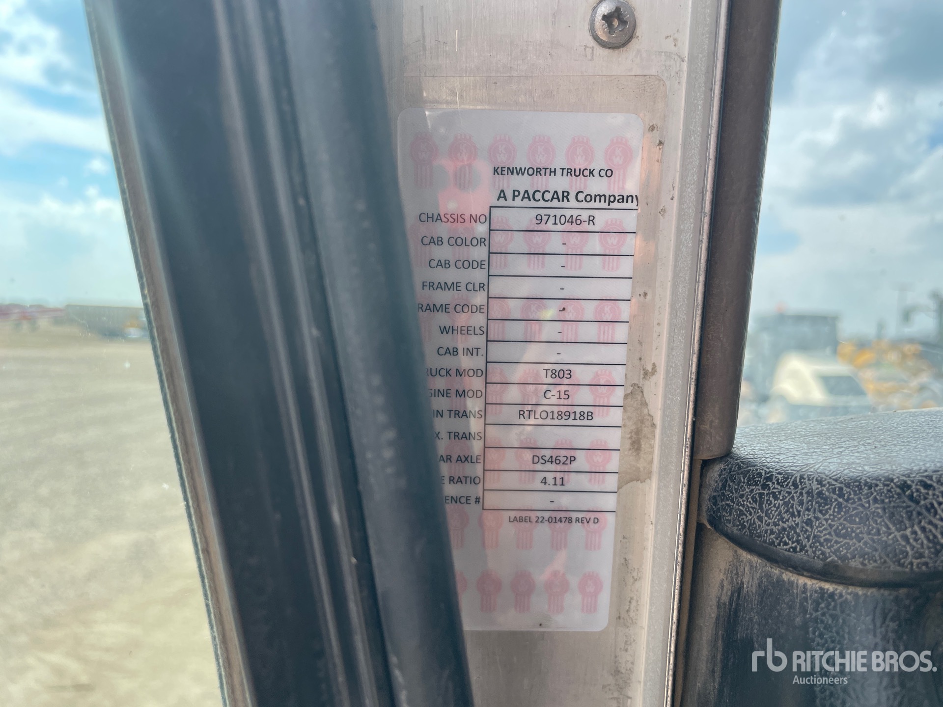 2003 Kenworth T800