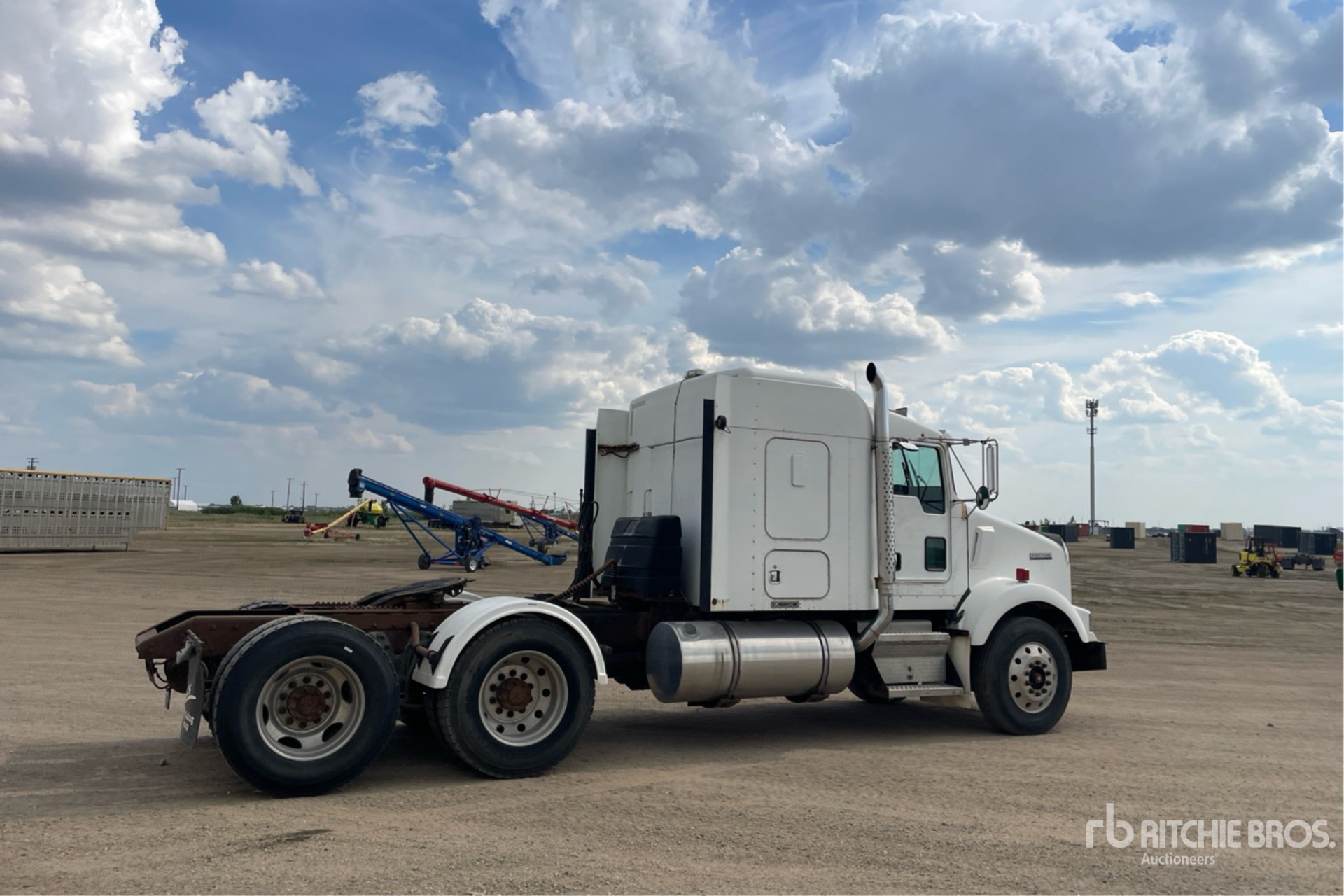 2003 Kenworth T800