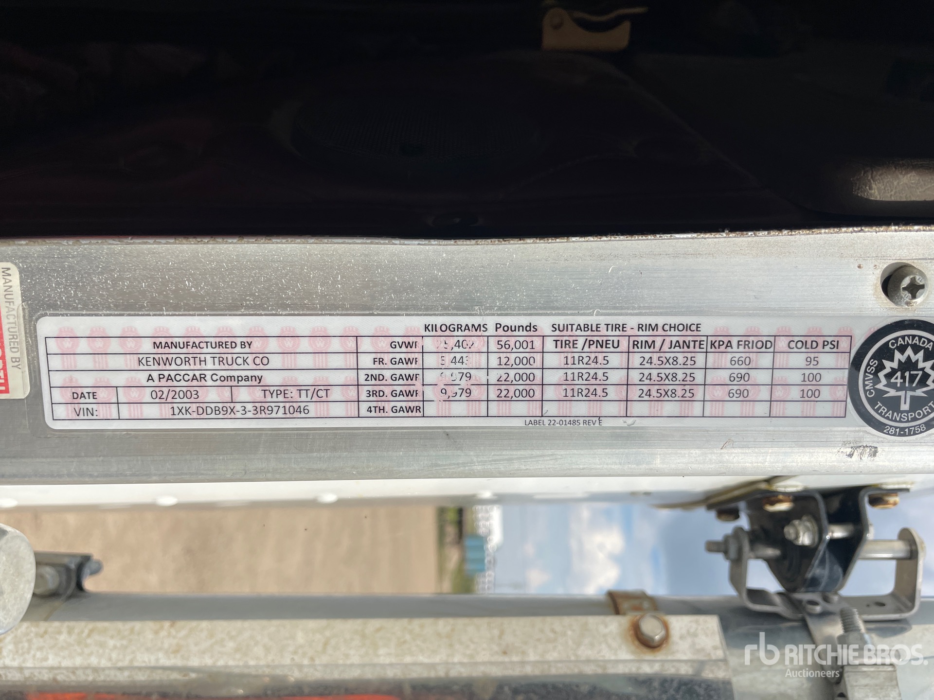 2003 Kenworth T800