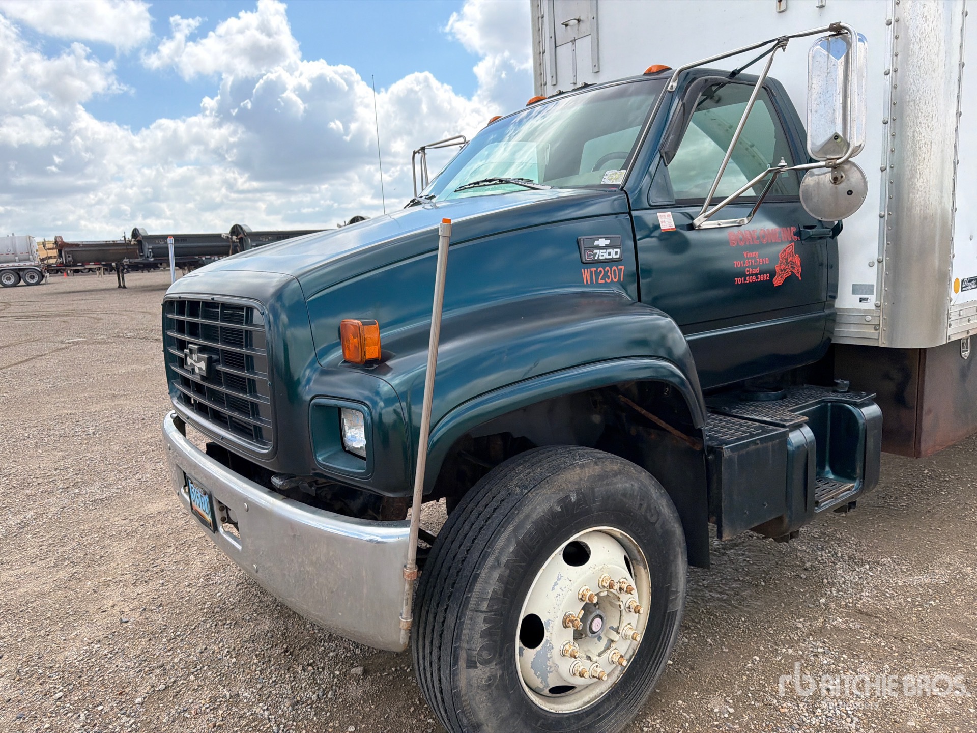 1999 Chevrolet C7500