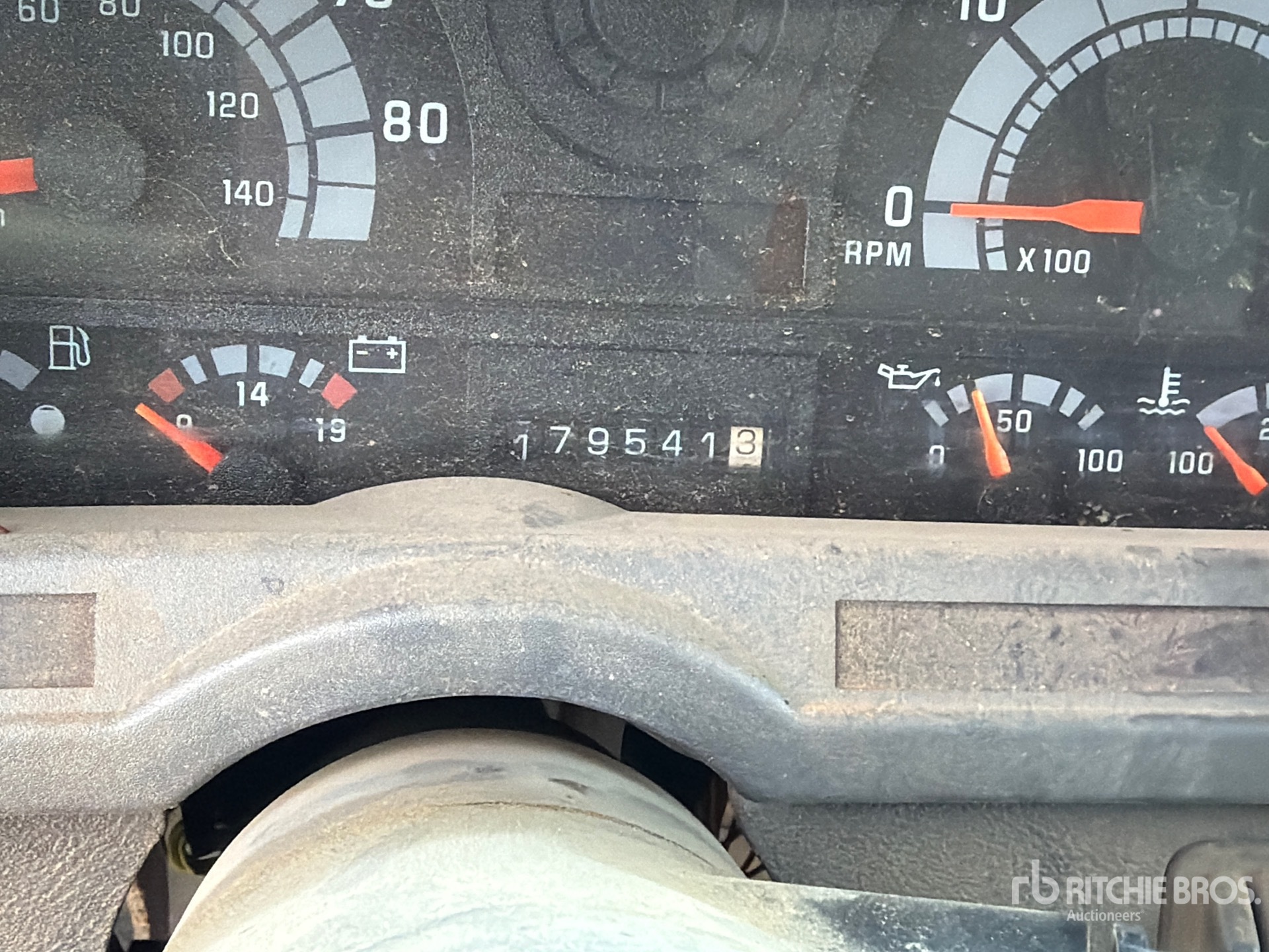 1999 Chevrolet C7500