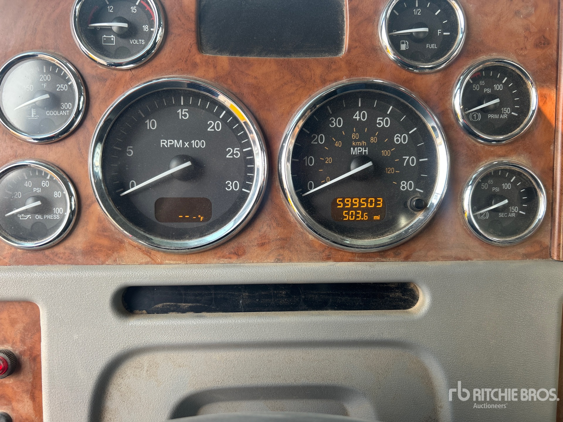 2006 Peterbilt 365