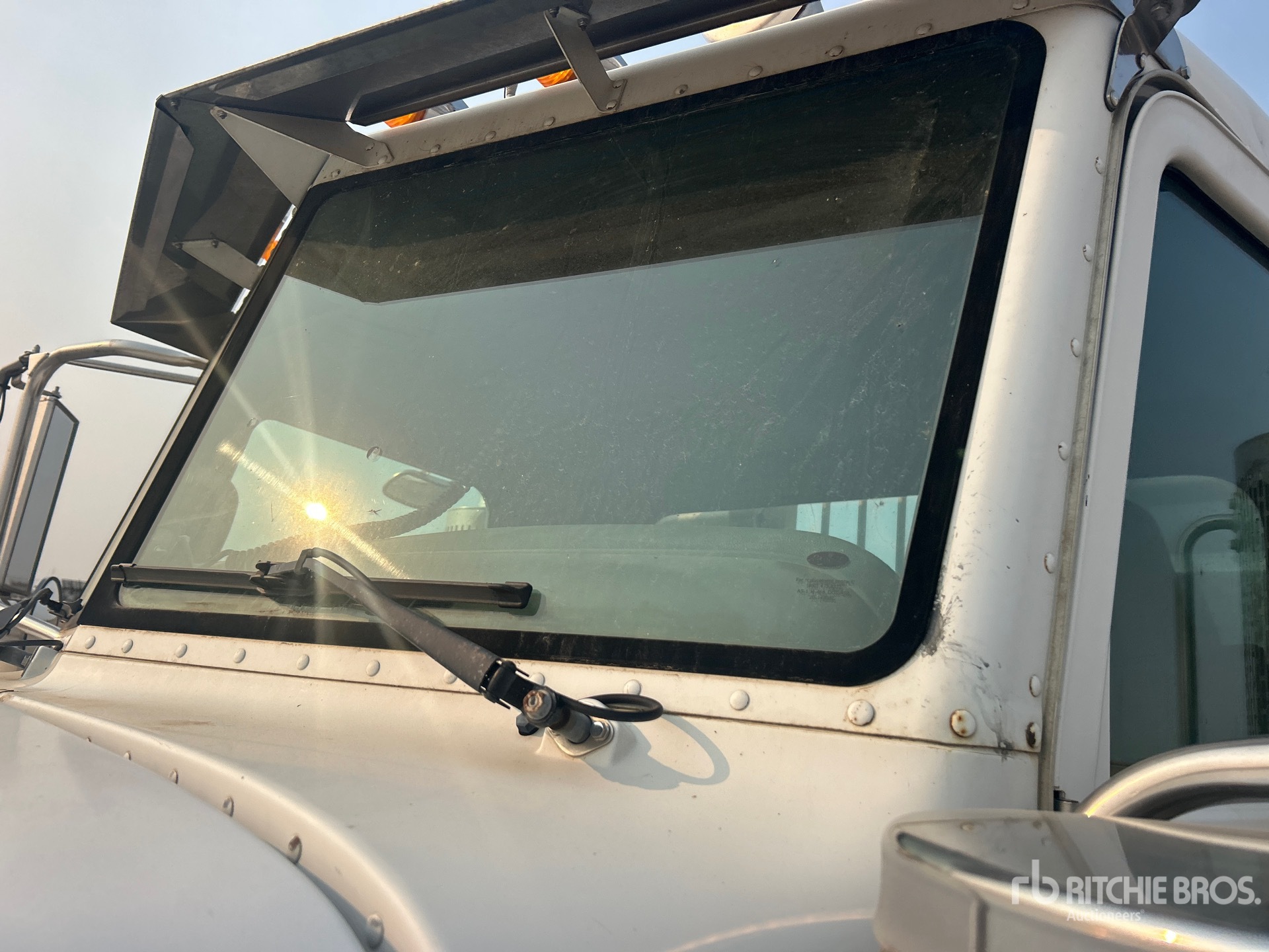 2006 Peterbilt 365