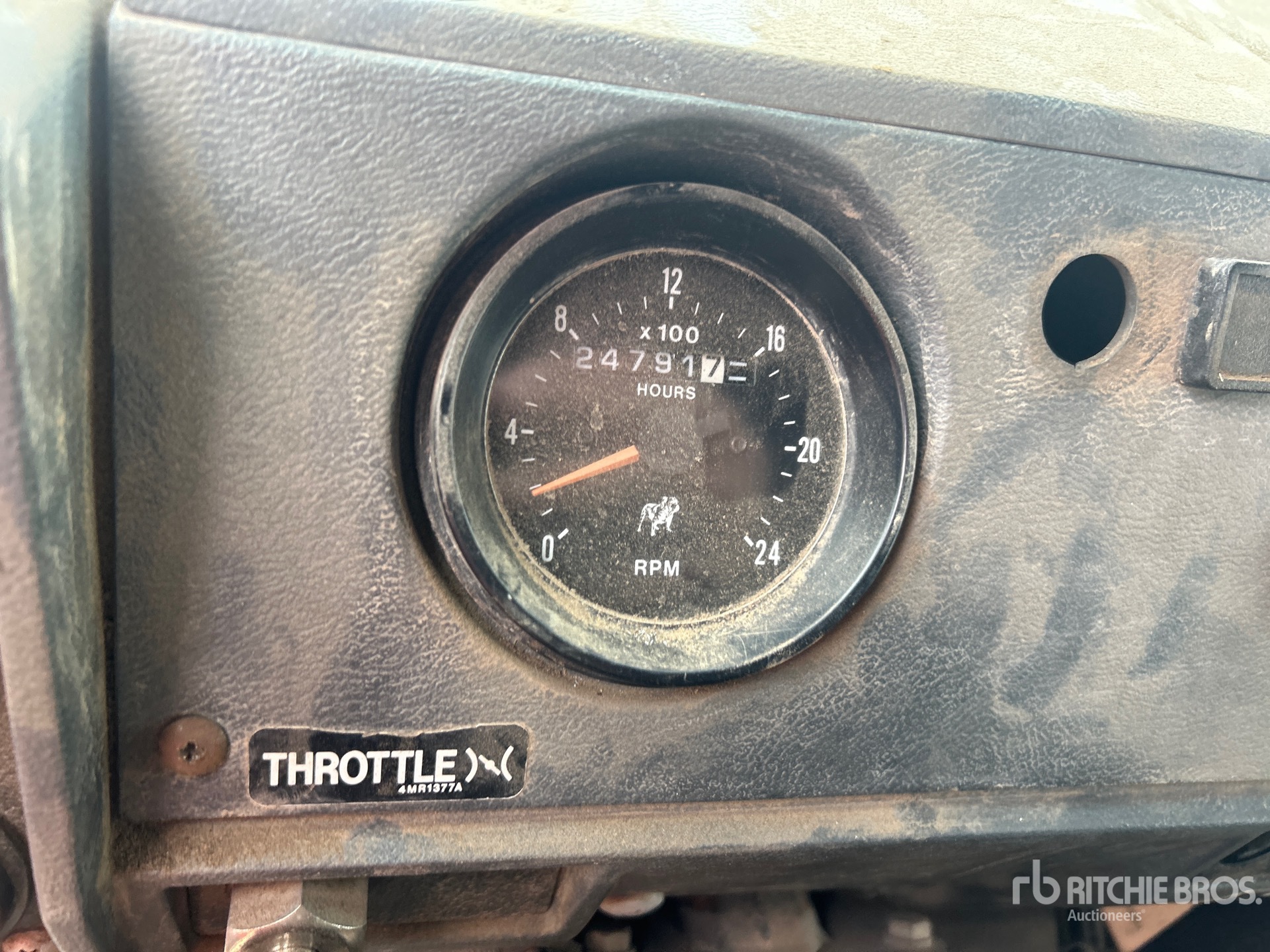 General Appearance with Hour Meter / Odometer
