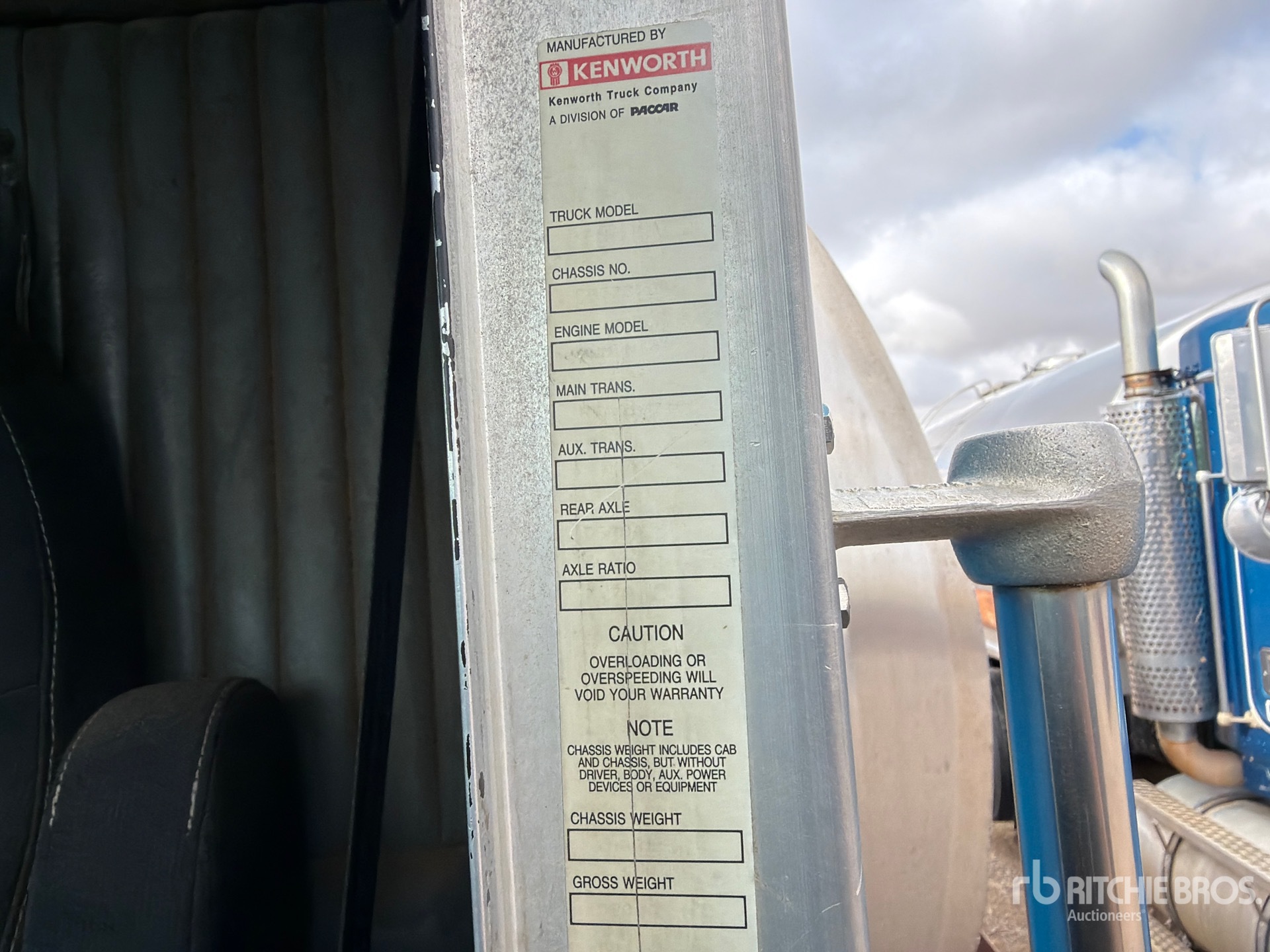 2000 Kenworth T800