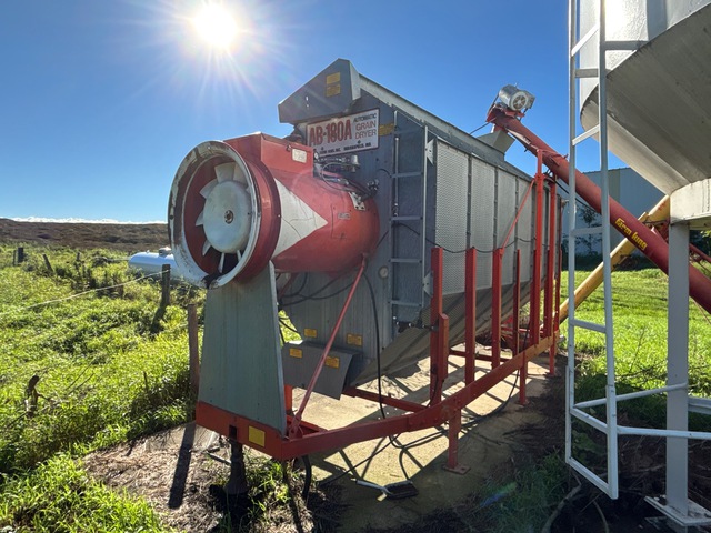 Farm Fans AB-180 180 bu/hr Batch Grain Dryer