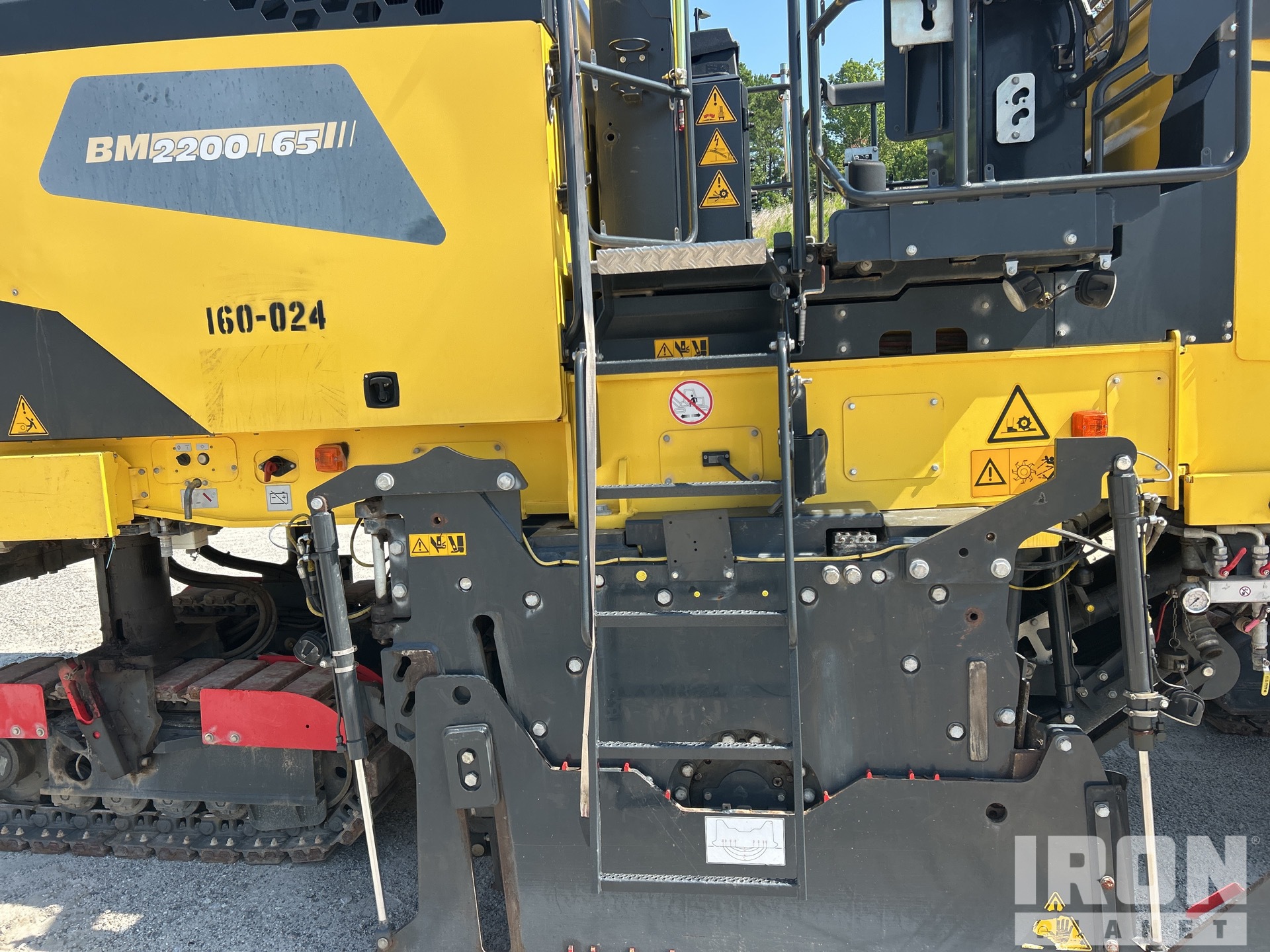 2022 Bomag BM2200/65