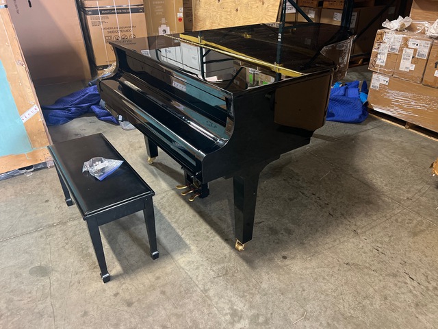 2016 Yamaha C5 6'7 Grand Piano