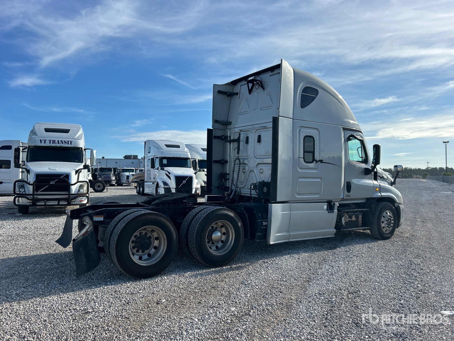 2018 Freightliner CASCADIA 125