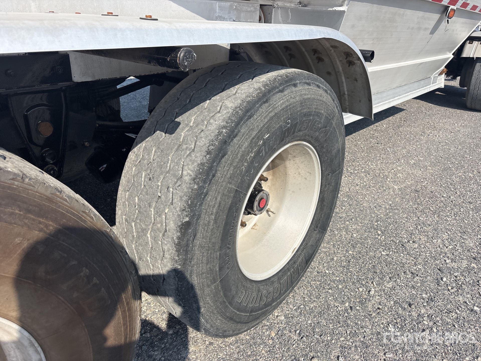 2008 Vantage 36 ft 5/Axle Dog Spread Axle Tu ...