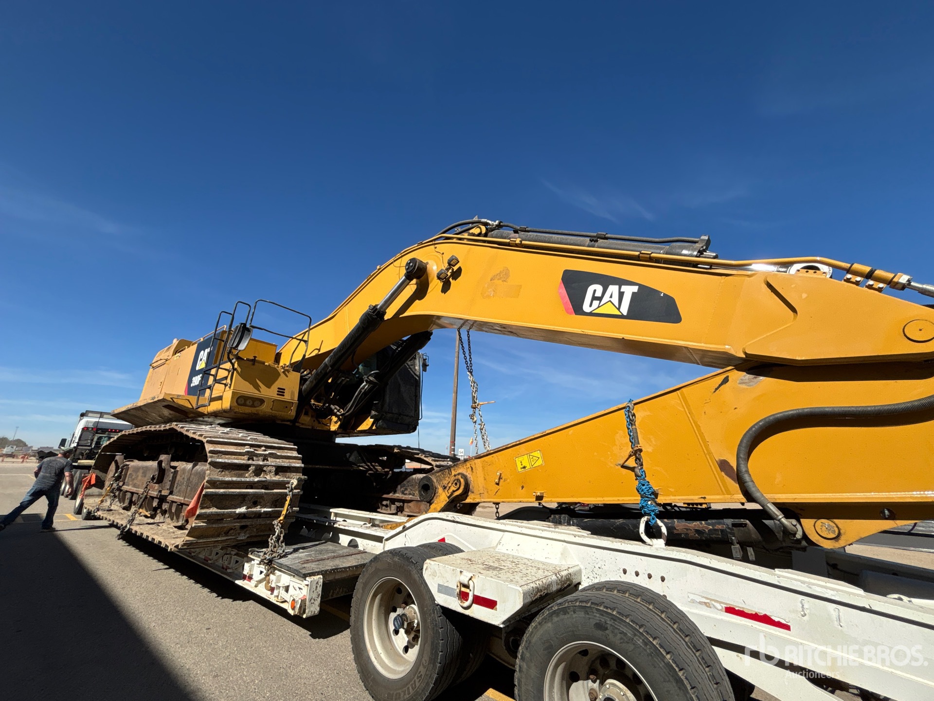 Photo of 2019 Caterpillar 390F L