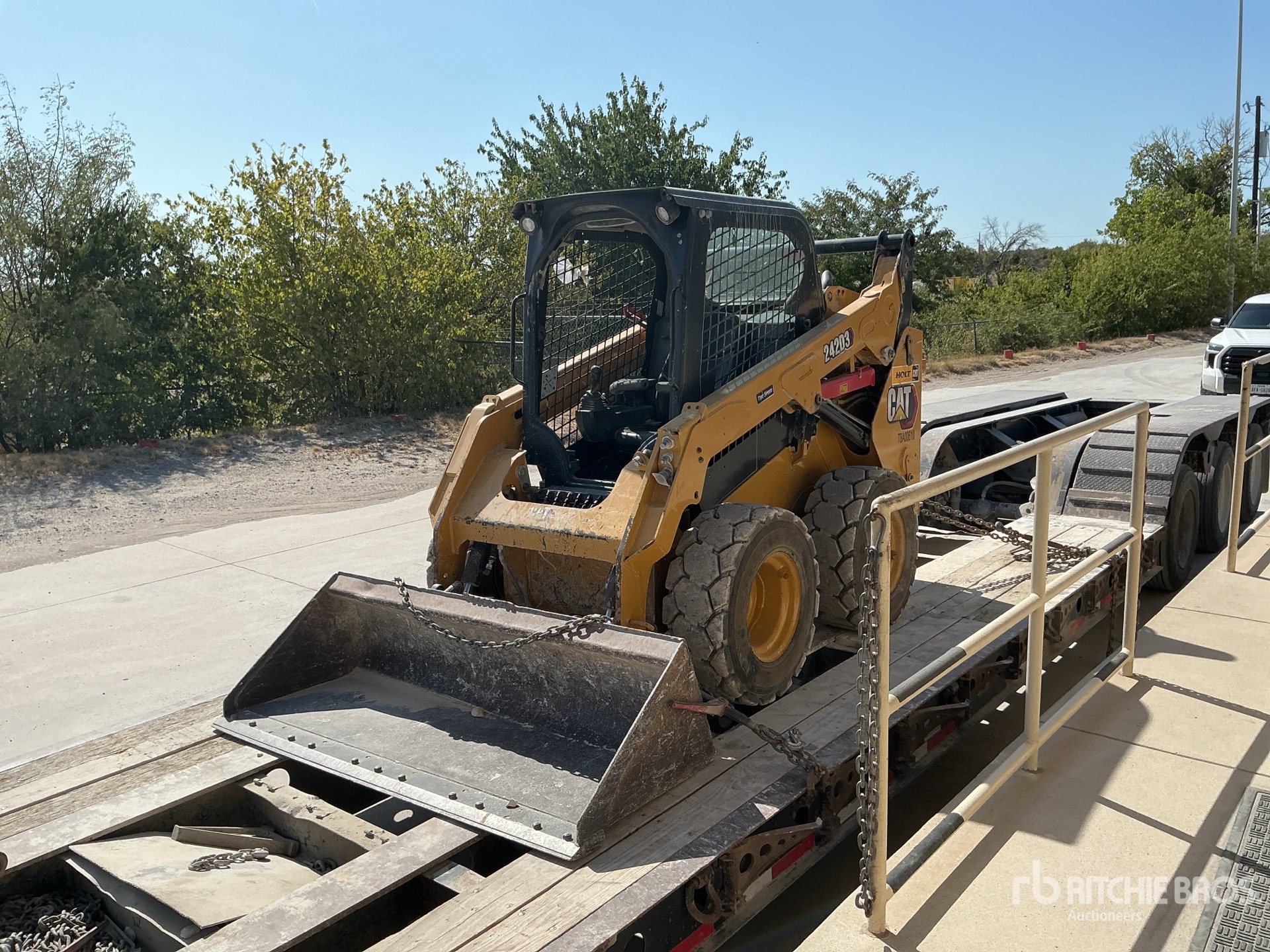 2024 Caterpillar 242D3