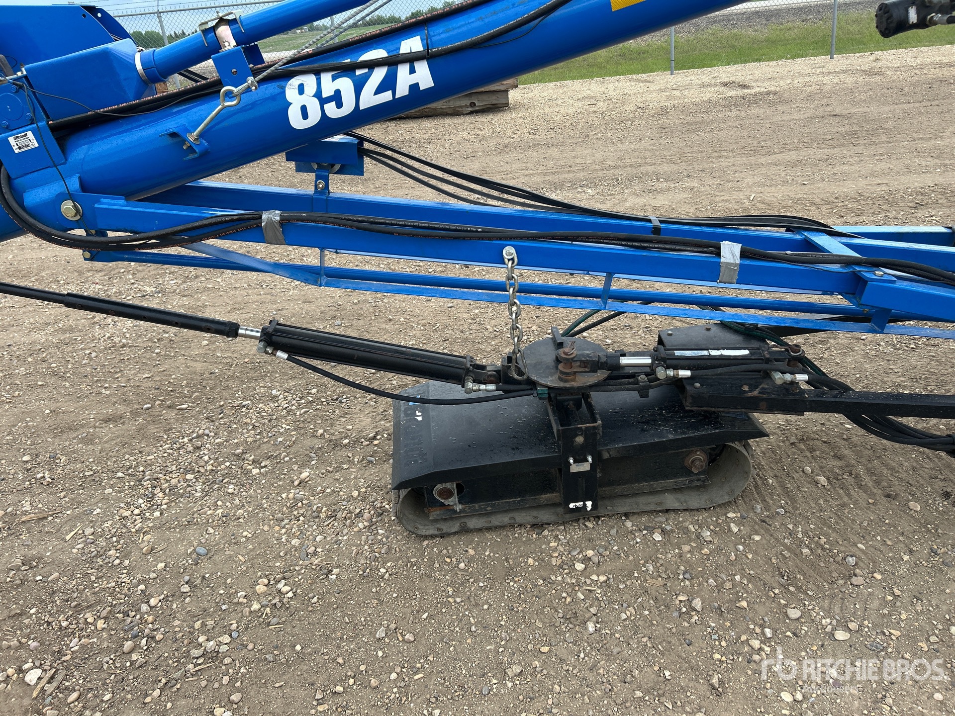 2019 Brandt 852A