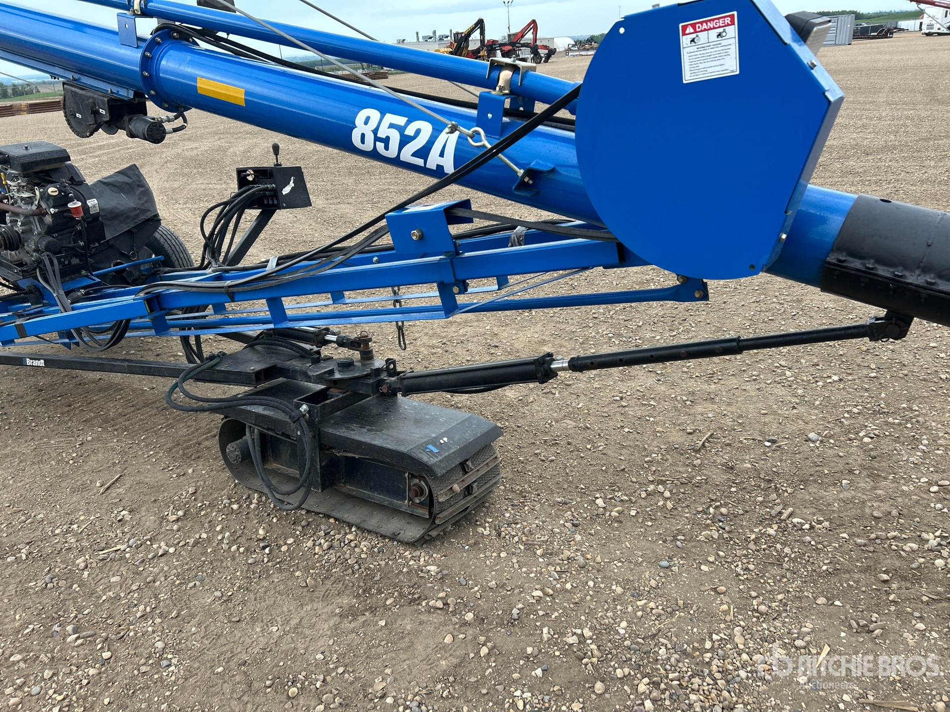2019 Brandt 852A