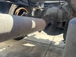 Underbody with Rear Drive Axle