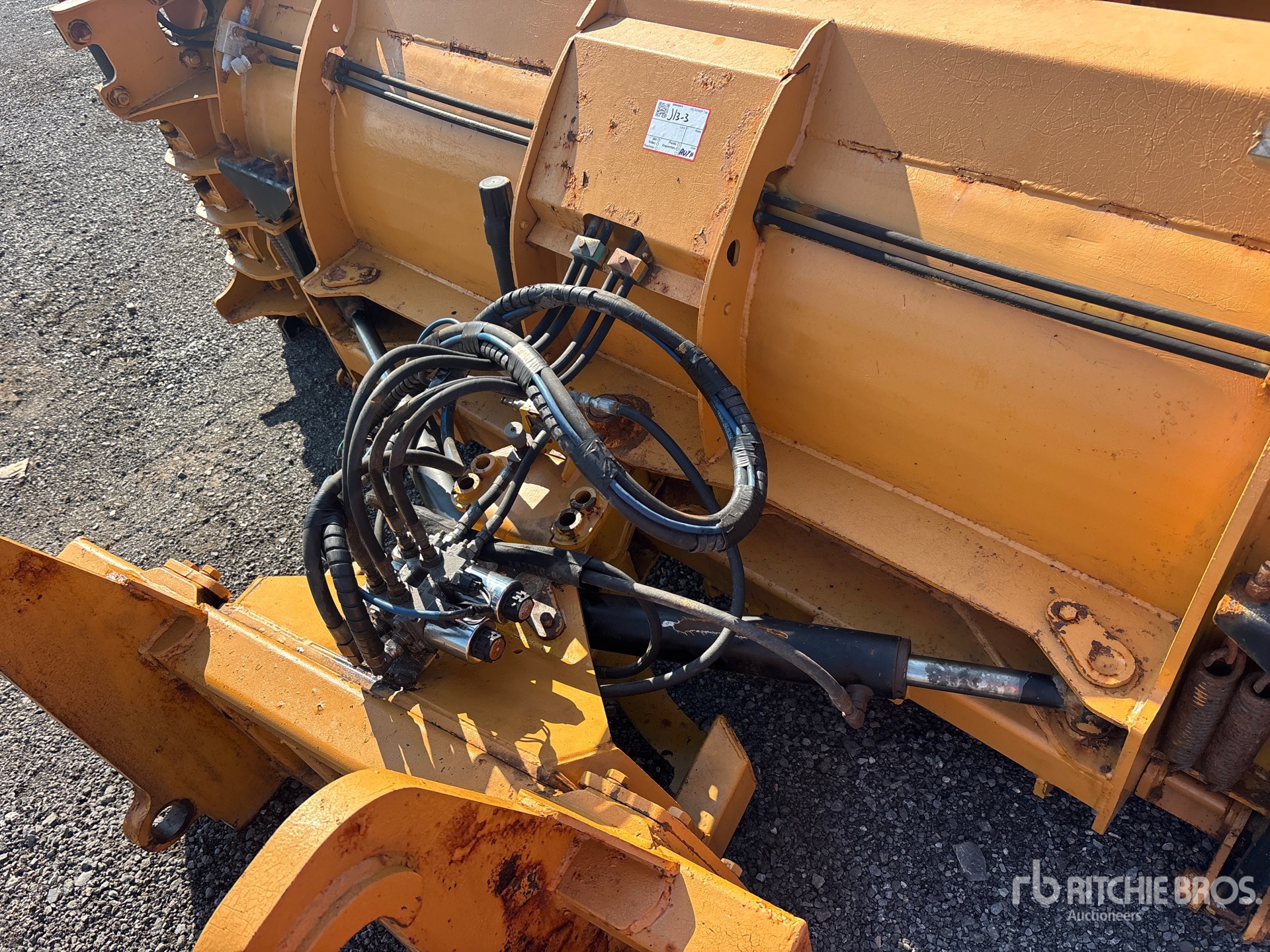 Hla Snow SB5200