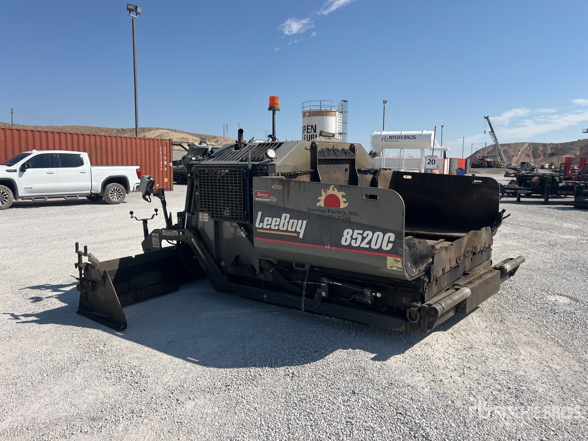 General Appearance with Picture, Right Front Corner