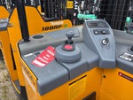 Control Station - Lift Truck* with Comandi di guida
