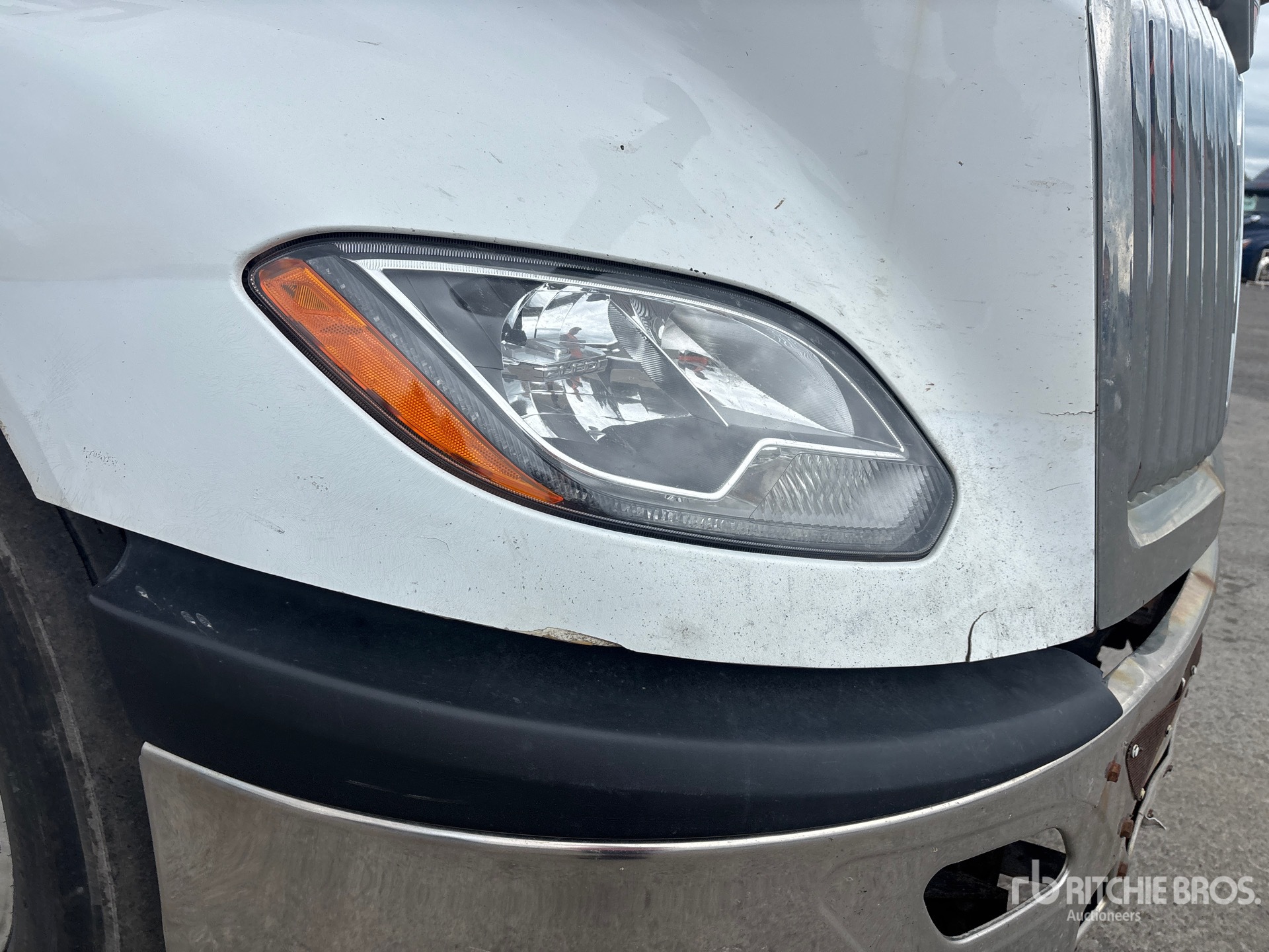 2018 International LT625