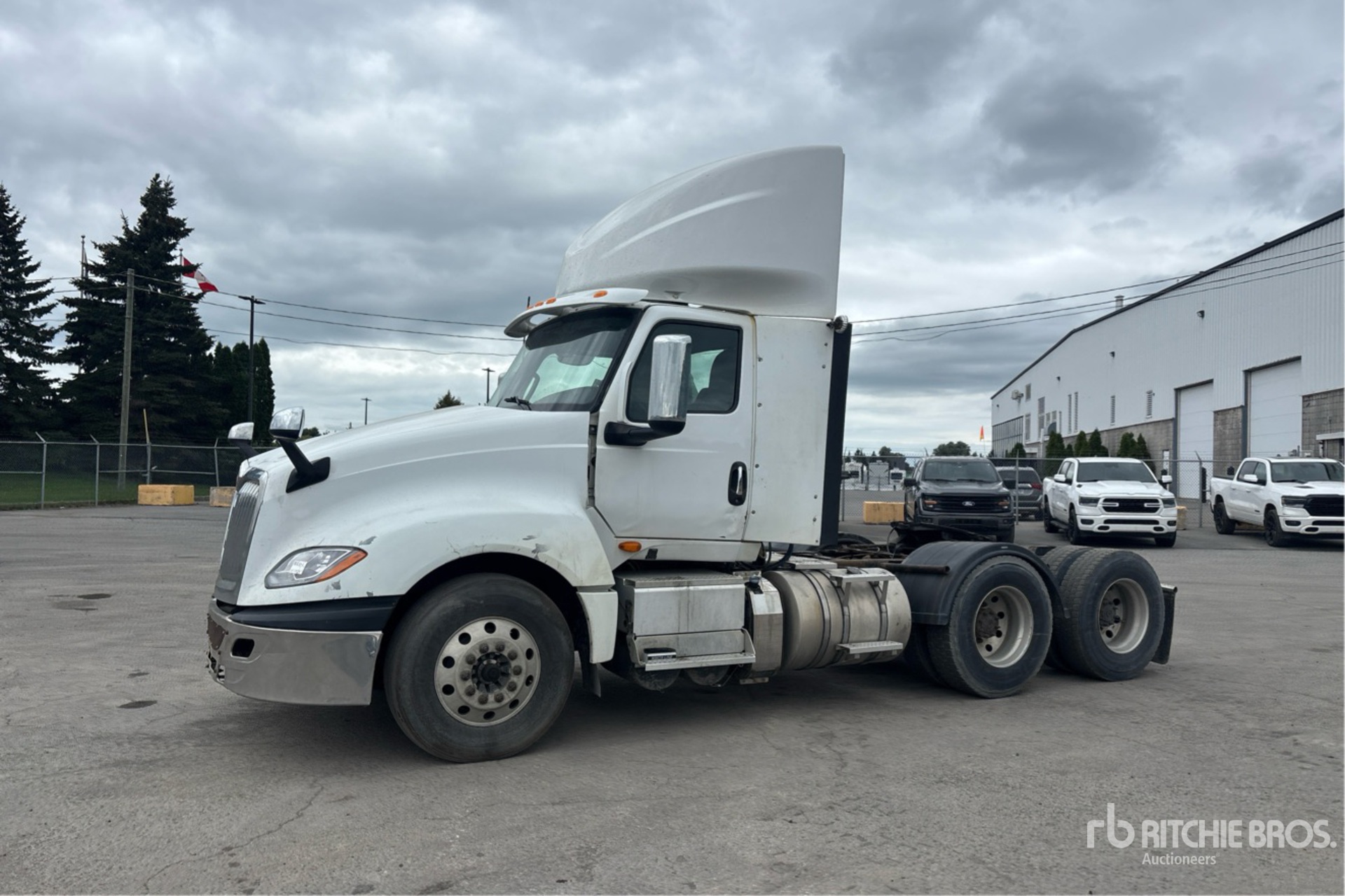 2018 International LT625