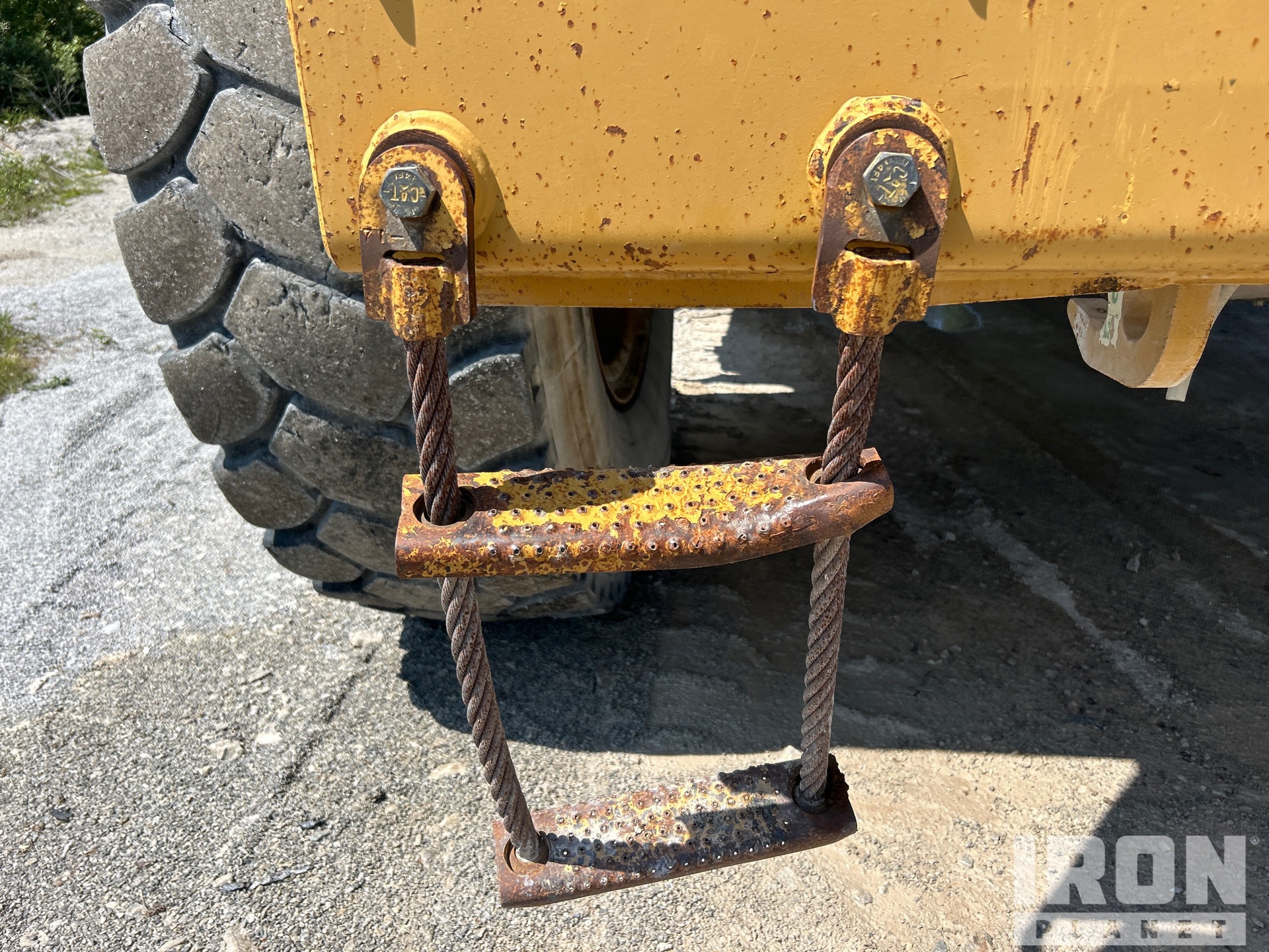 2002 Caterpillar 777D